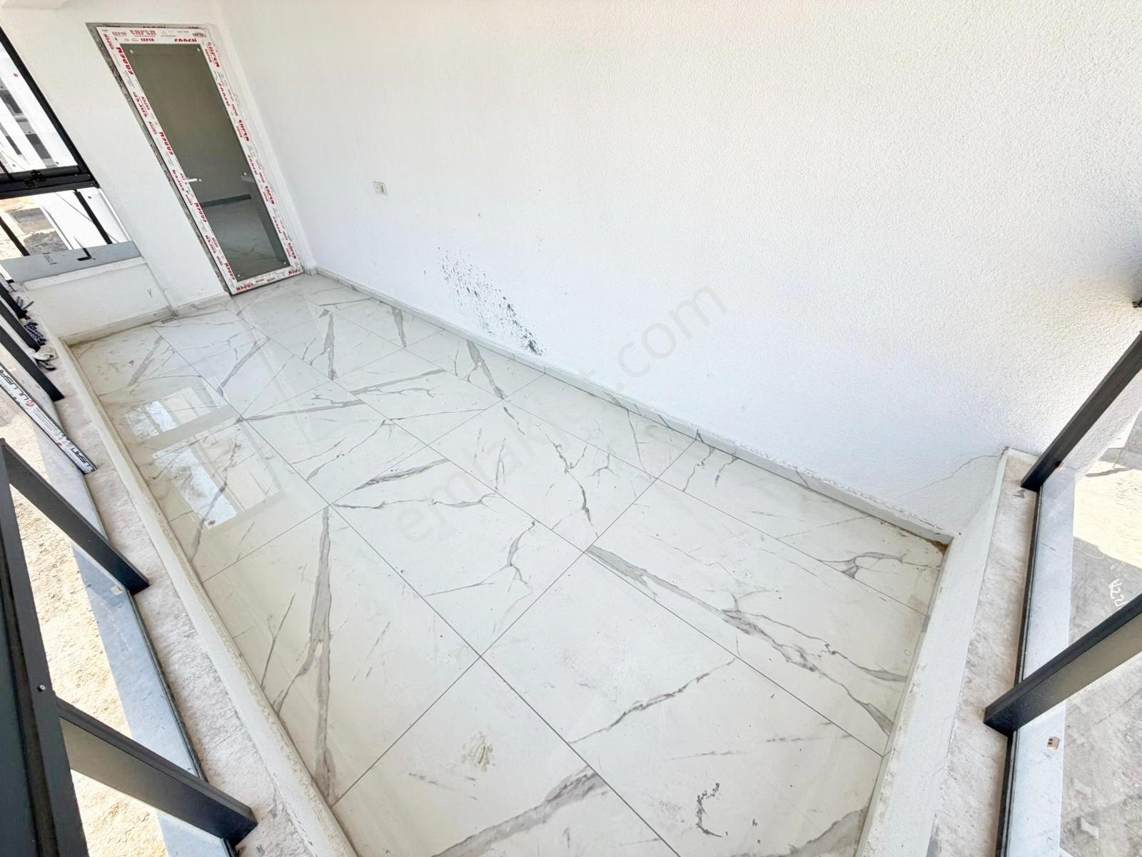 %80 Kredi Sıfır Terasbalkon Arakat Öncephe Cambalkonlu 135m² 3+1 - Görsel 9