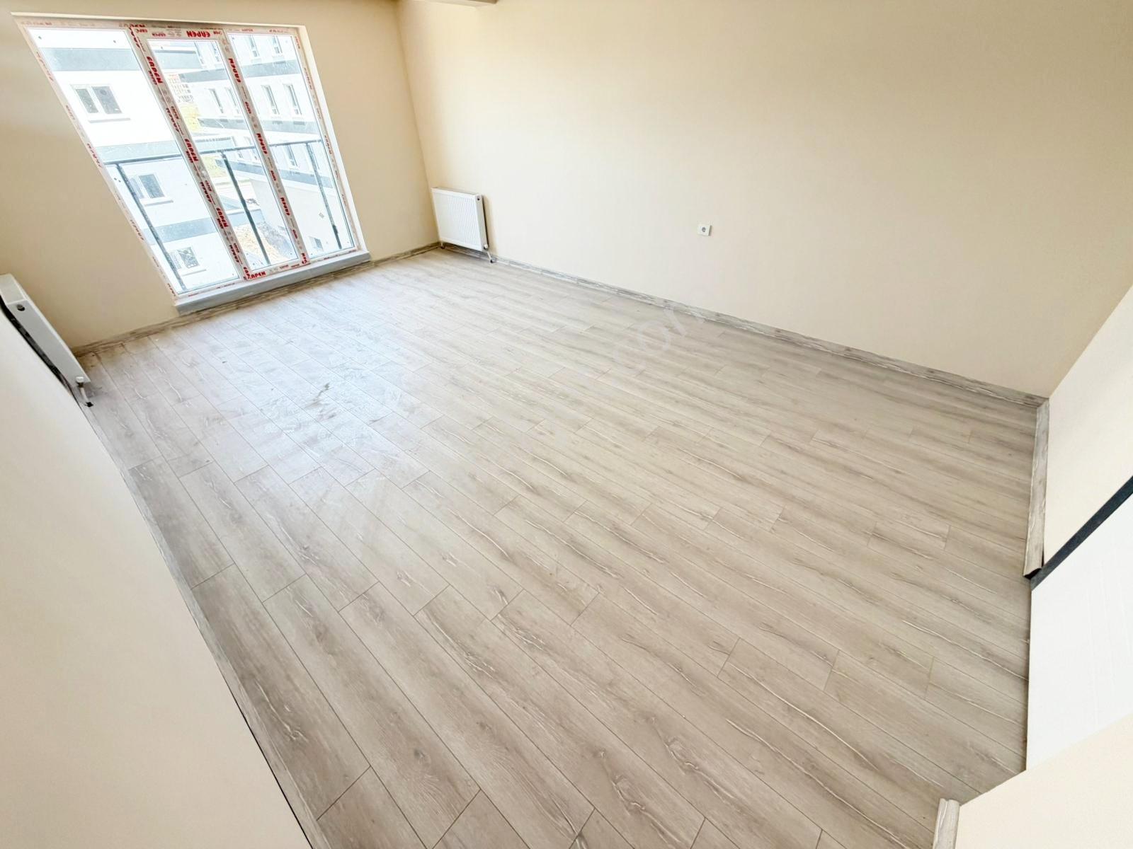 %80 Kredi Sıfır Terasbalkon Arakat Öncephe Cambalkonlu 135m² 3+1 - Görsel 10