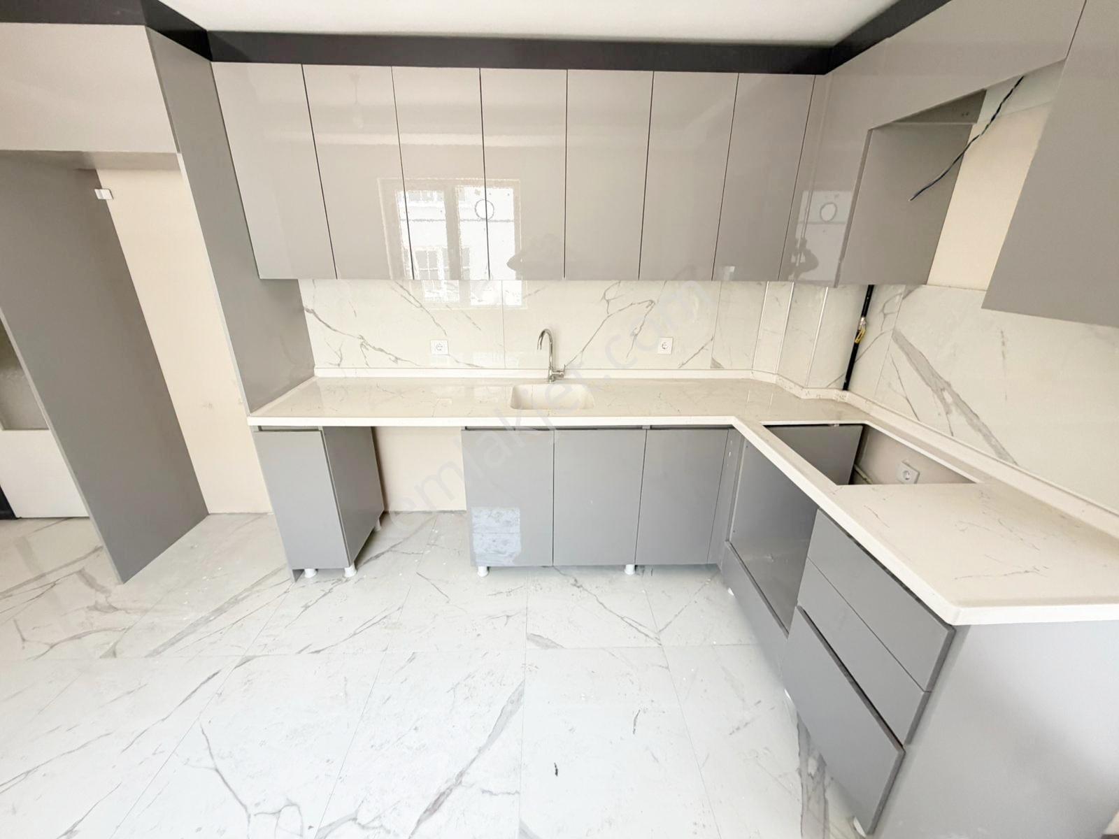 %80 Kredi Sıfır Terasbalkon Arakat Öncephe Cambalkonlu 135m² 3+1 - Görsel 7