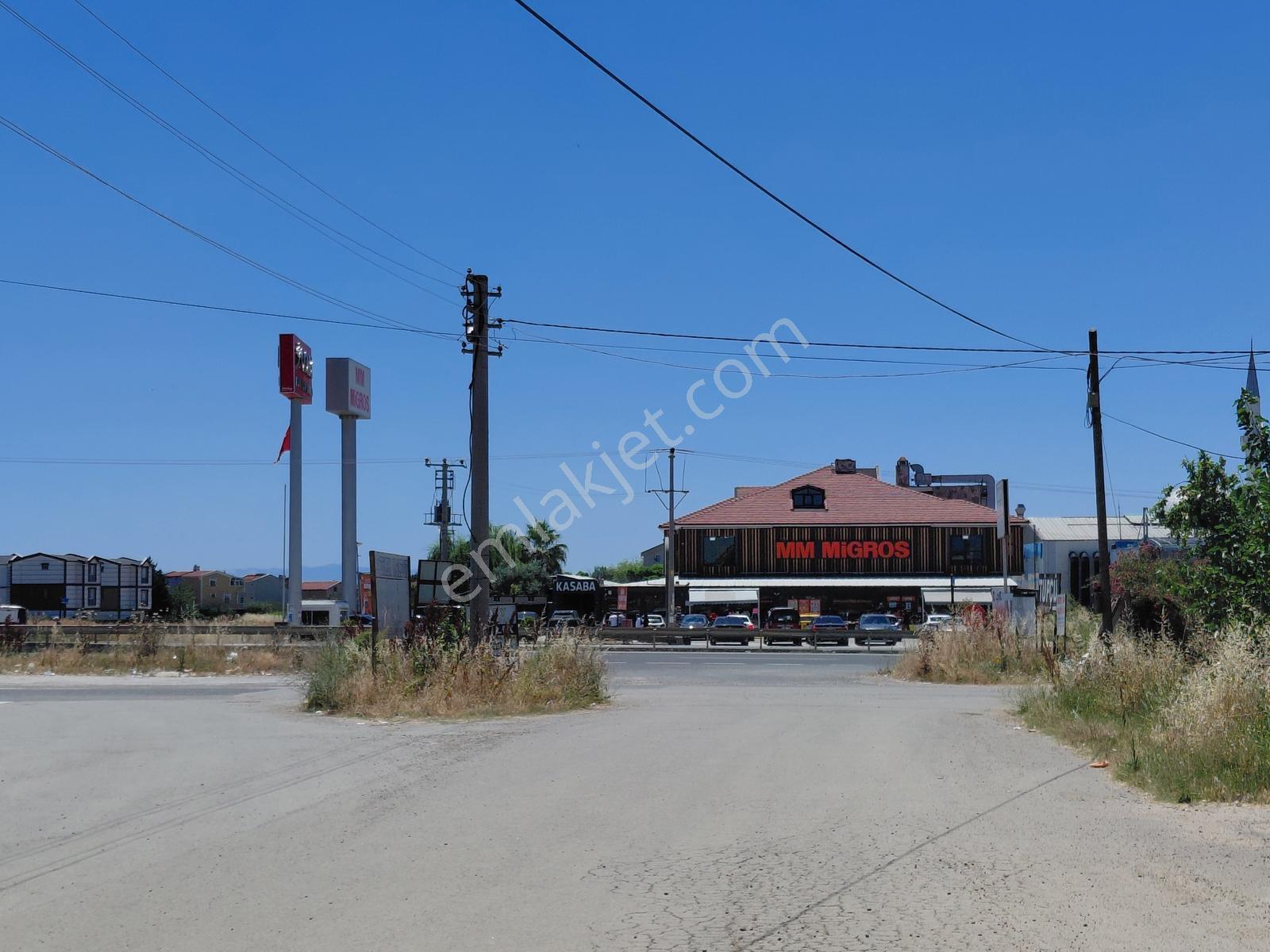 Re/max Kıyı'dan Çift Parsel Toplam 626m² Villa İmarlı Arsa - Görsel 9