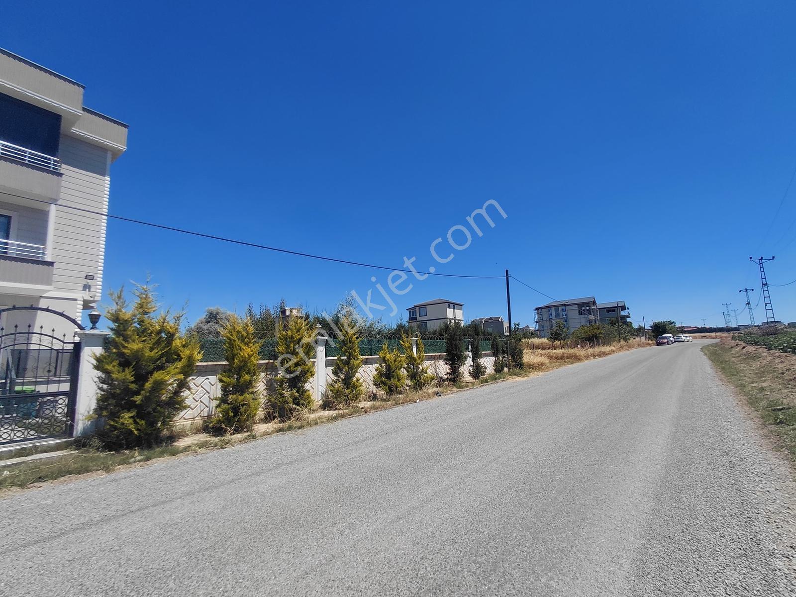 Re/max Kıyı'dan Çift Parsel Toplam 626m² Villa İmarlı Arsa - Görsel 7