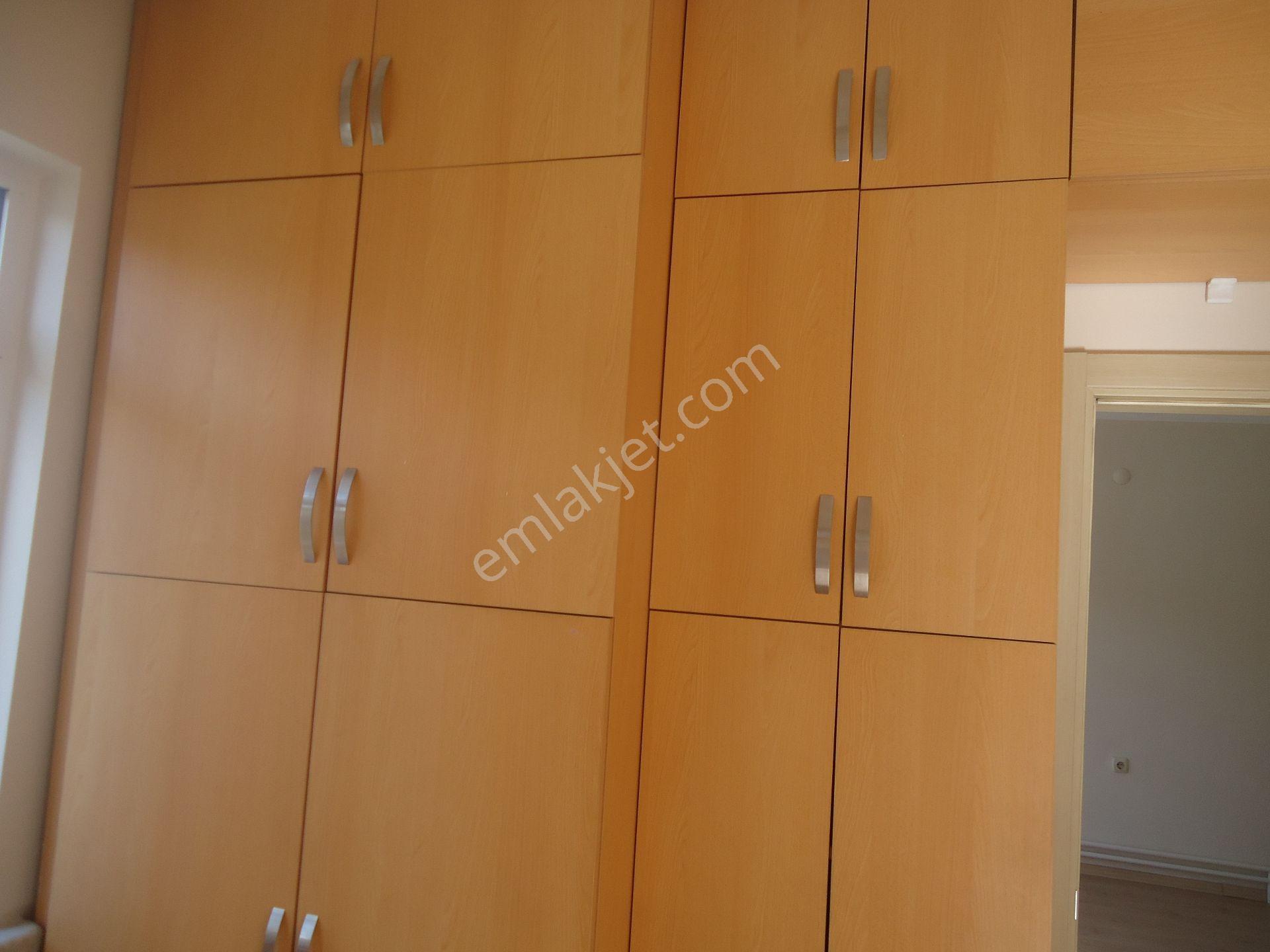 Aydınlıkevlerde 3+1 Full Yapılı Kiralık Daire Gizem Emlaktan - Görsel 15
