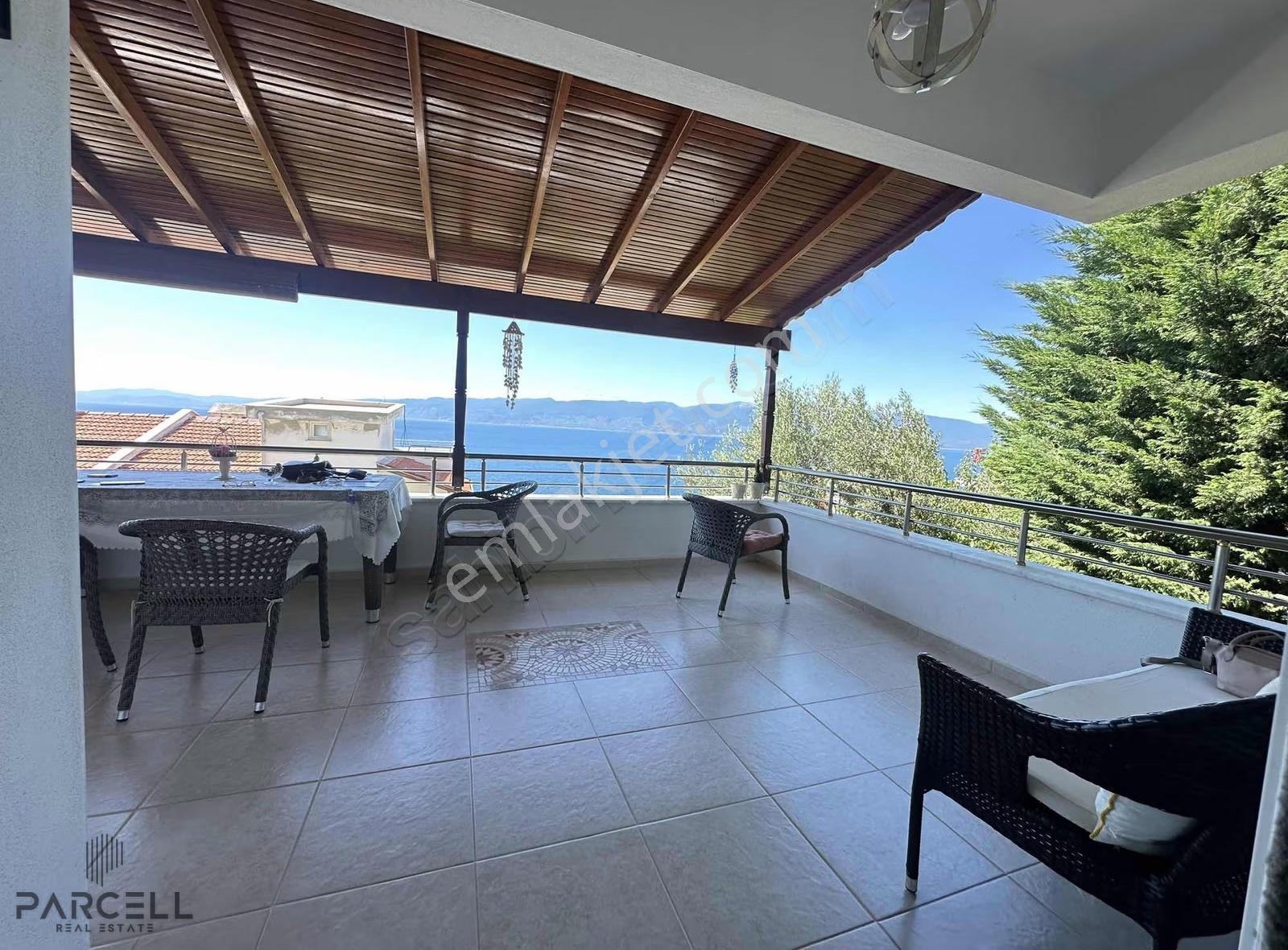 Pelitköyün Prestijli Sitesinde Eşsiz Deniz Manzaralı Lüks Villa - Görsel 6