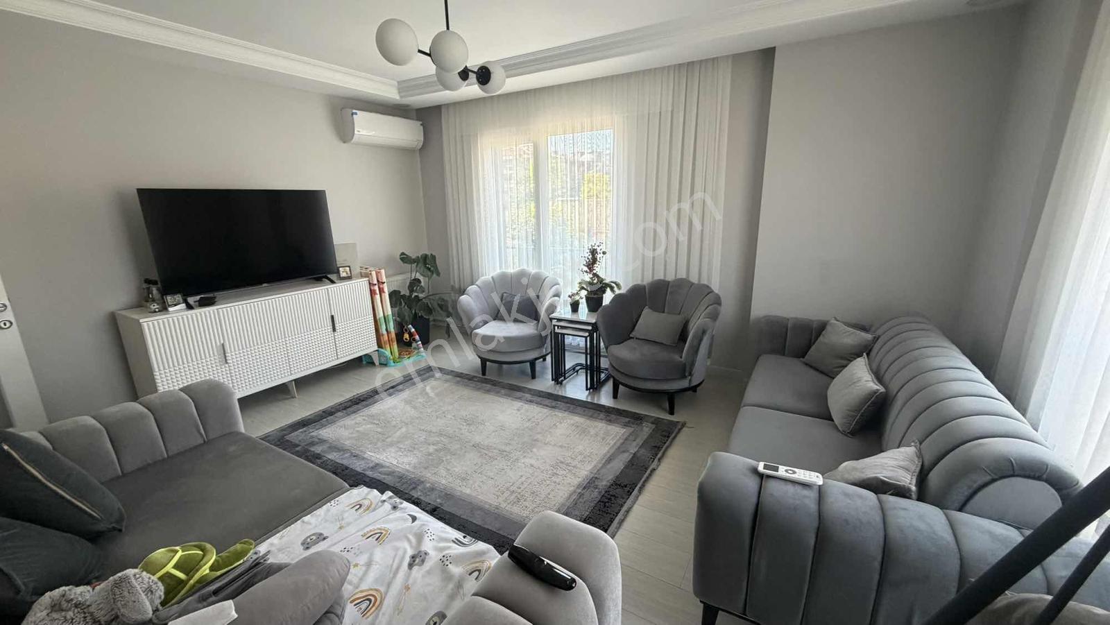 Kazım Karabekirde Site İçerisinde 2+1 85 M2 Balkonlu Daire - Görsel 3
