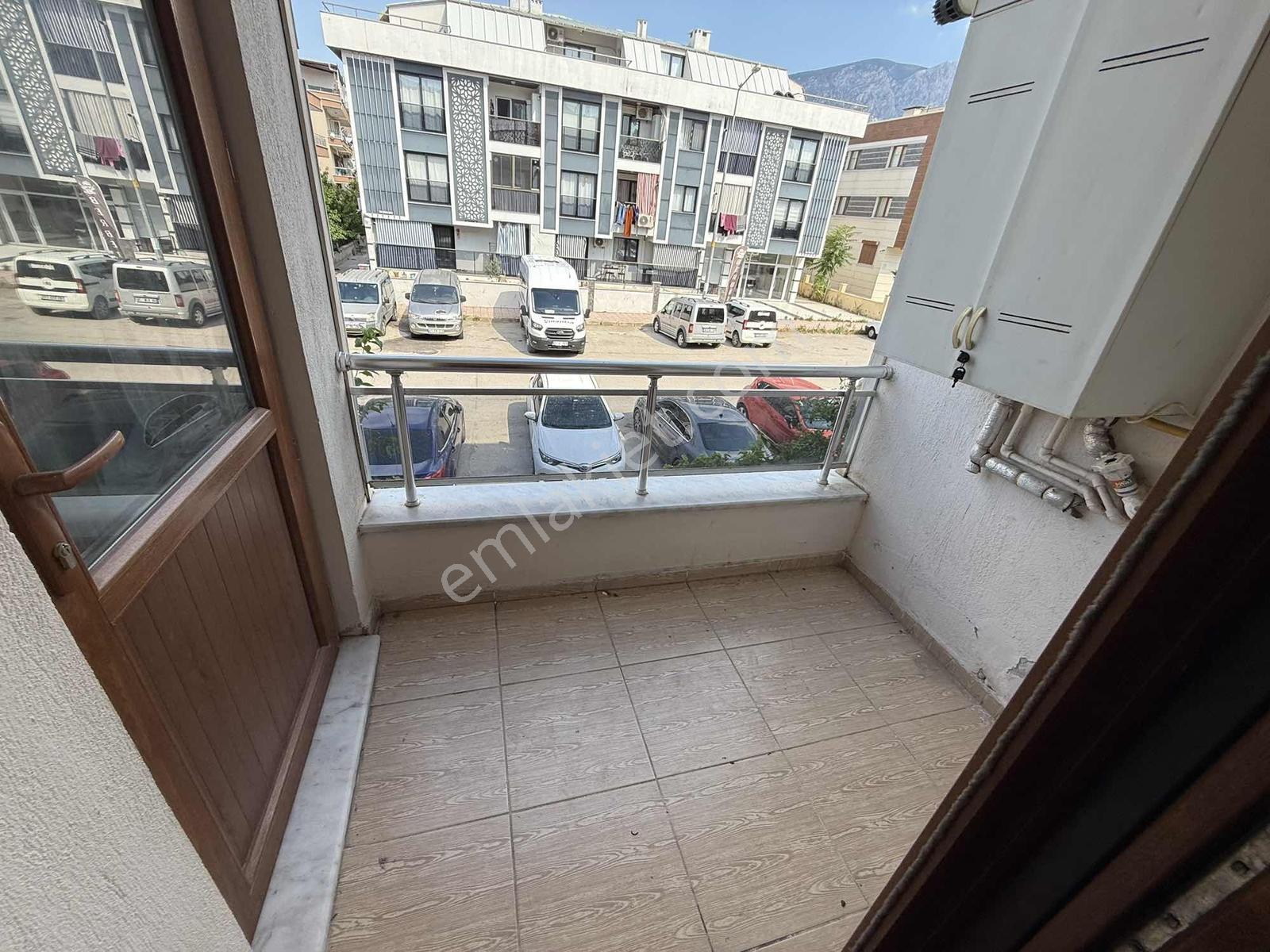 Emlak Center'dan Kuşlubahçe Mah Kiralık 3+1 Ara Kat Daire - Görsel 20