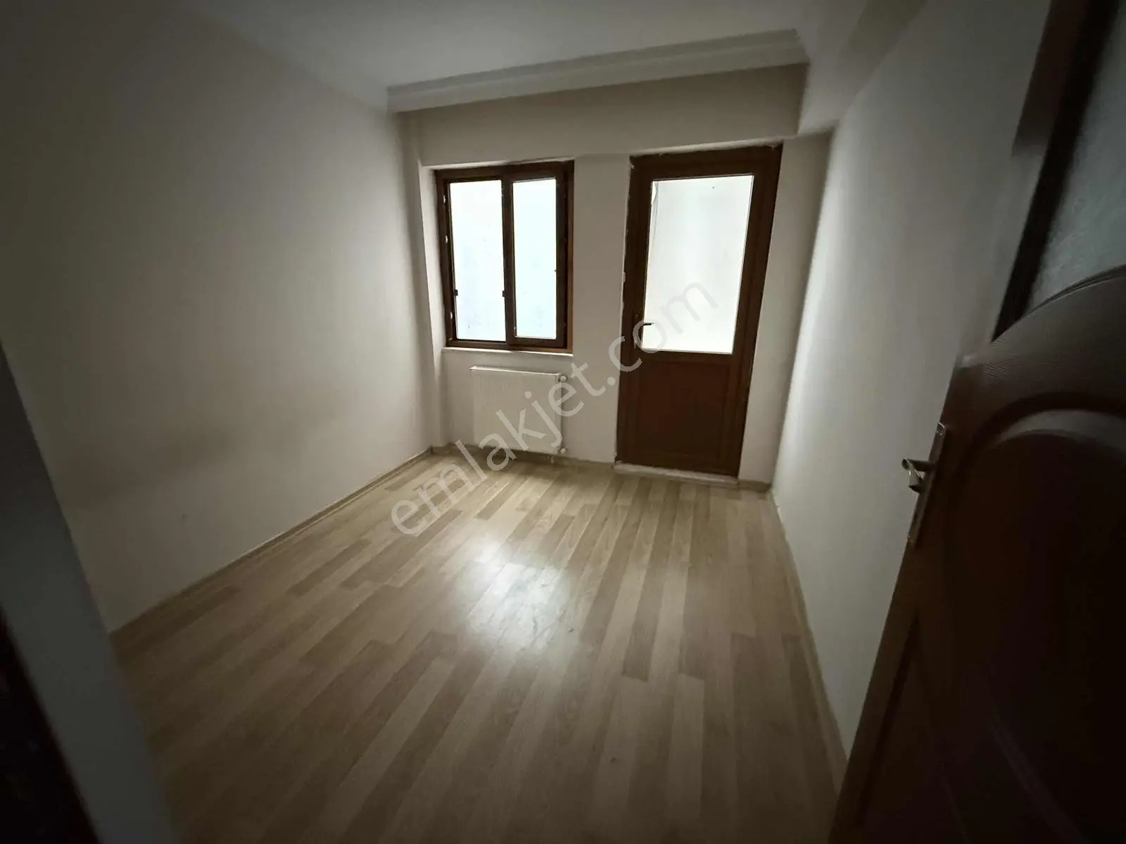 Emlak Center'dan Kuşlubahçe Mah Kiralık 3+1 Ara Kat Daire - Görsel 3