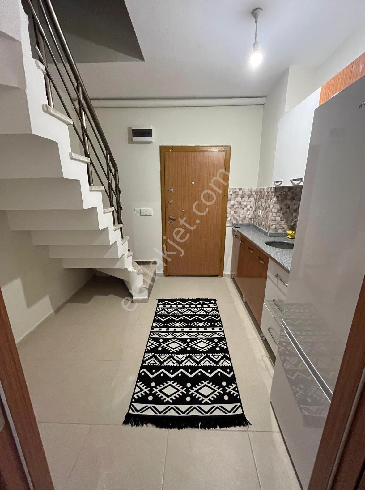 Newcıty Emlaktan Eşyaları Sıfır Duplex 2+0 Kiralık Daire - Görsel 6