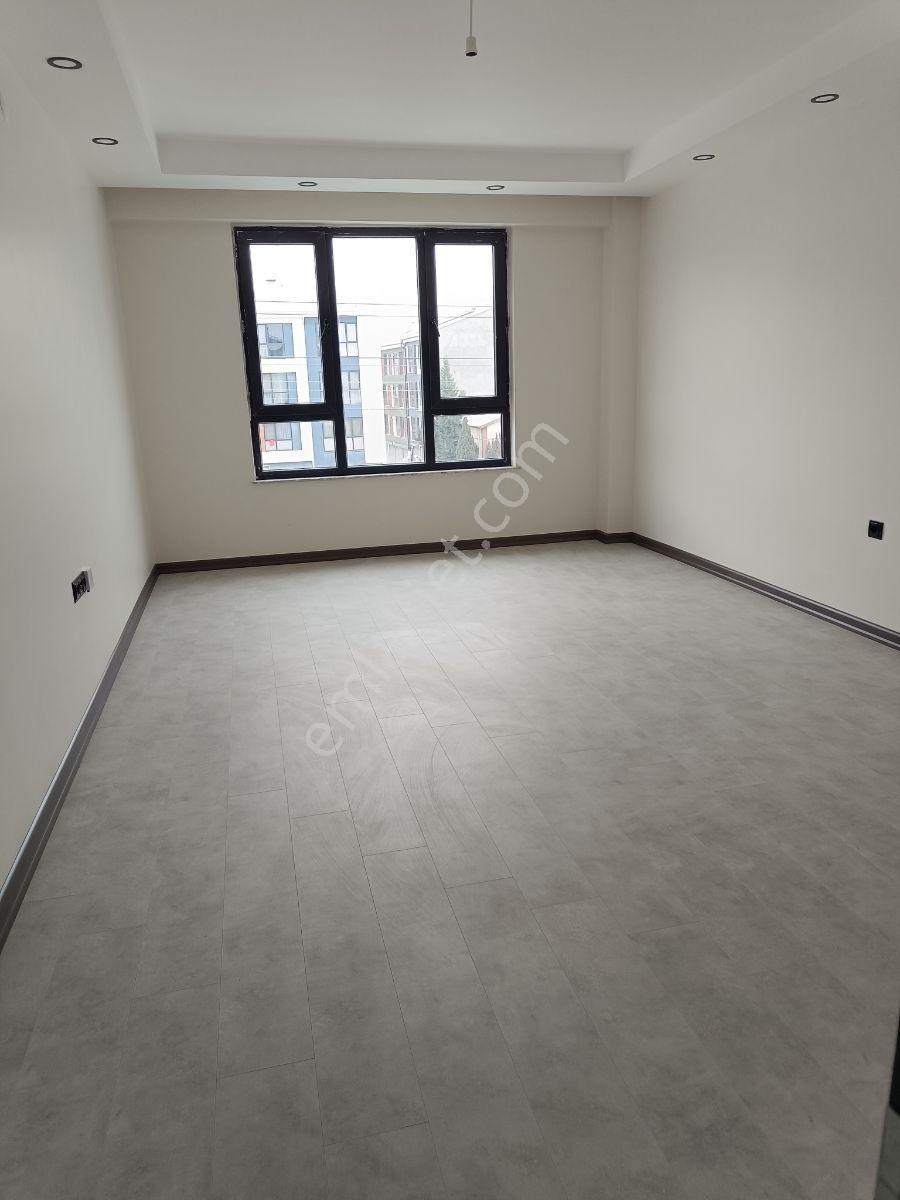 Çamlıca'da Kiralık Ebeveyn Banyolu Ultra Lüx 3+1 Daire - Görsel 2