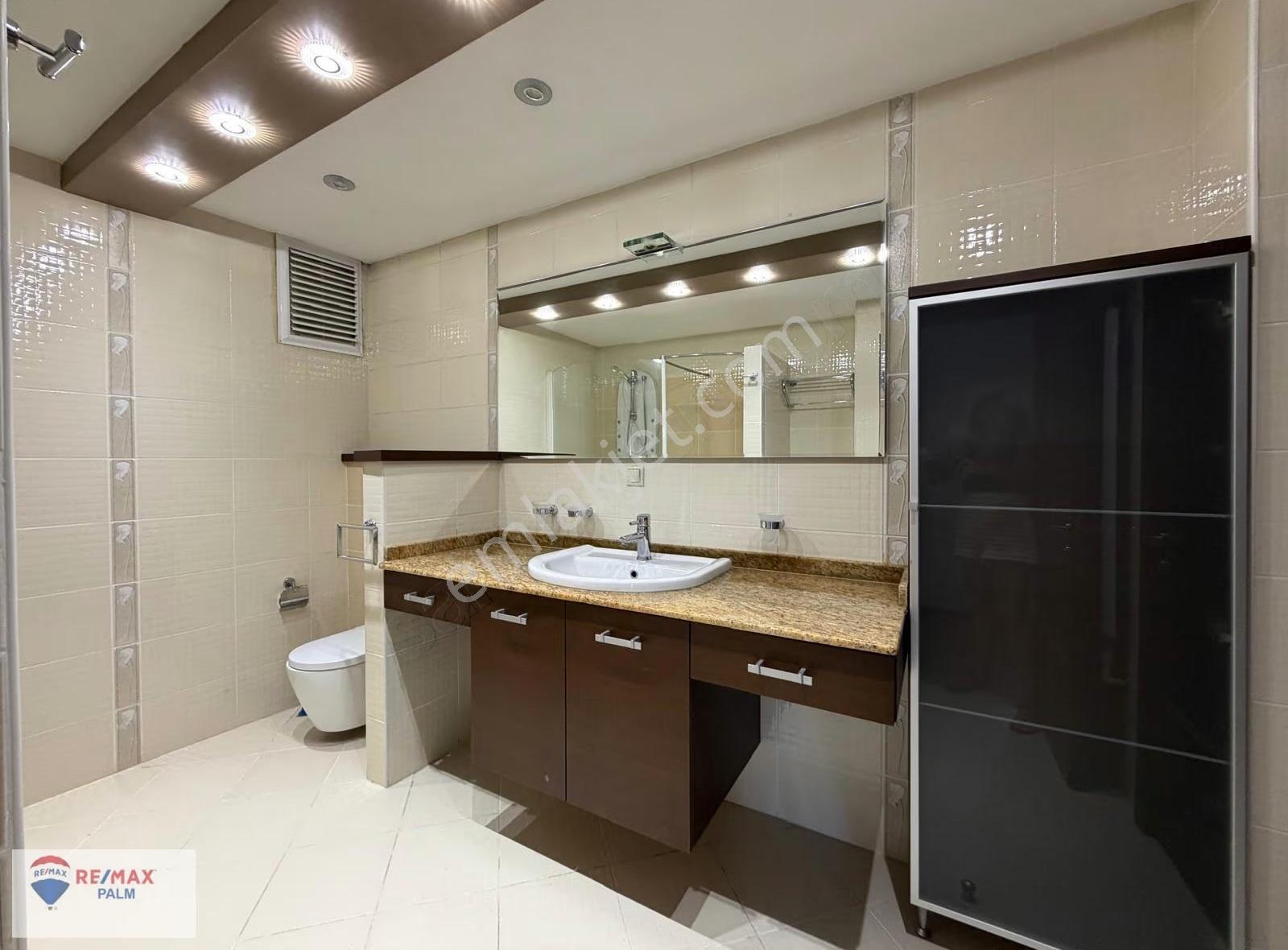 Remax Palm'den Eşsiz Deniz Manzaralı Lüks Kiralık Daire - Görsel 3