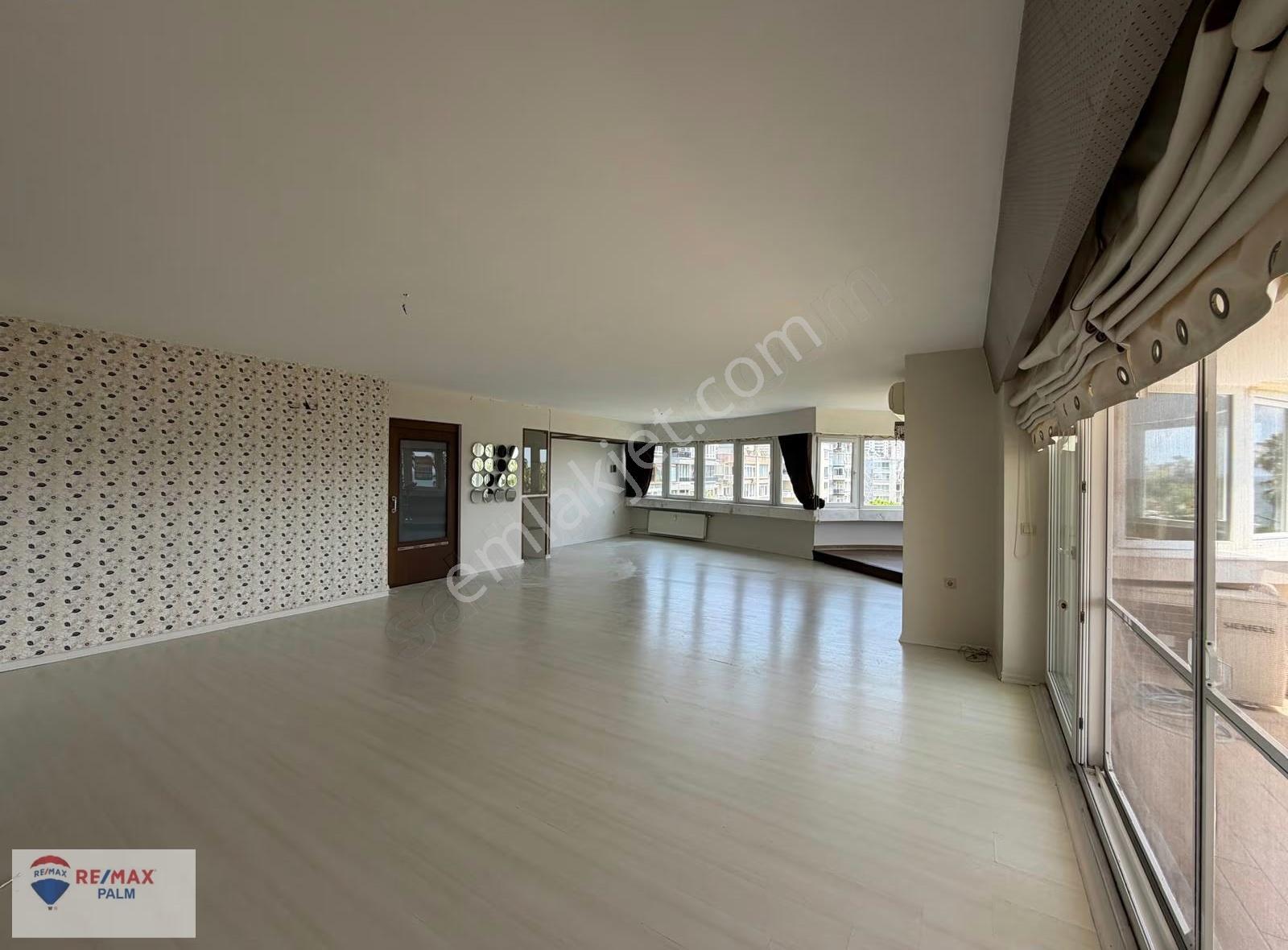Remax Palm'den Eşsiz Deniz Manzaralı Lüks Kiralık Daire - Görsel 14