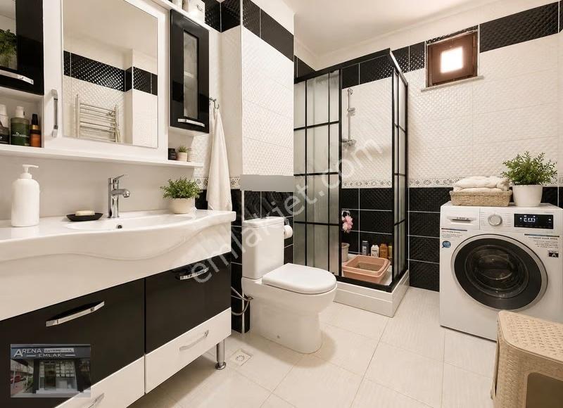 Basınsitesi Migros Yakını 13 Yıllık Binada 3+1 125m2 Asasörlü - Görsel 11