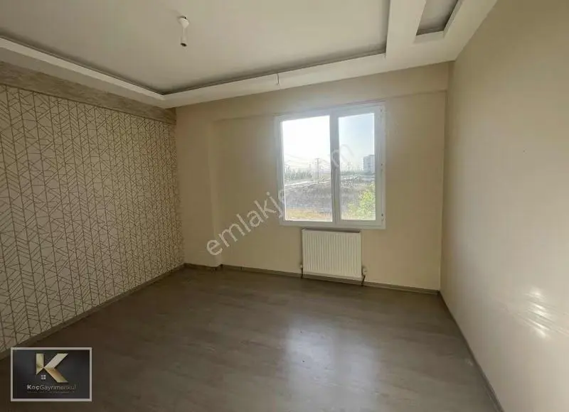 Nevroz Park Arkası Satılık 2+1 90 M2 Net Fırsat Daire - Görsel 2