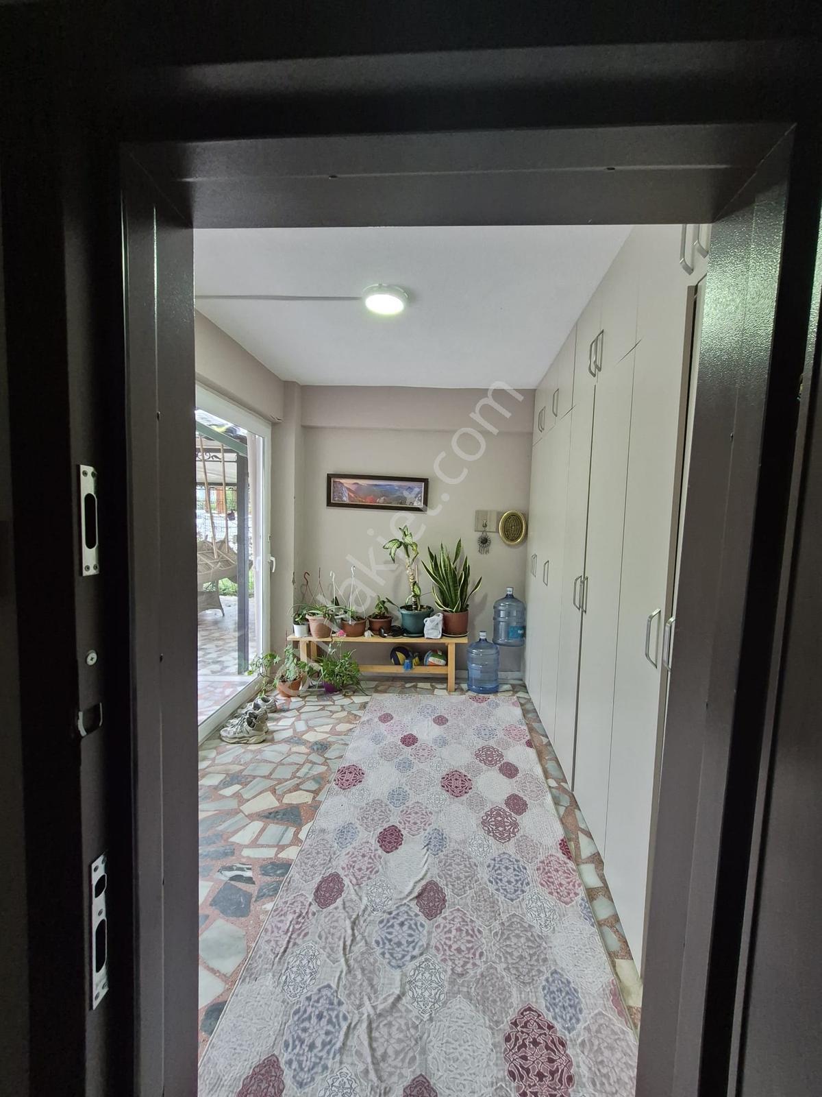 Tepekent'e Komşu Vatandaşlığa Uygun Satılık Müstakil Villa - Görsel 25