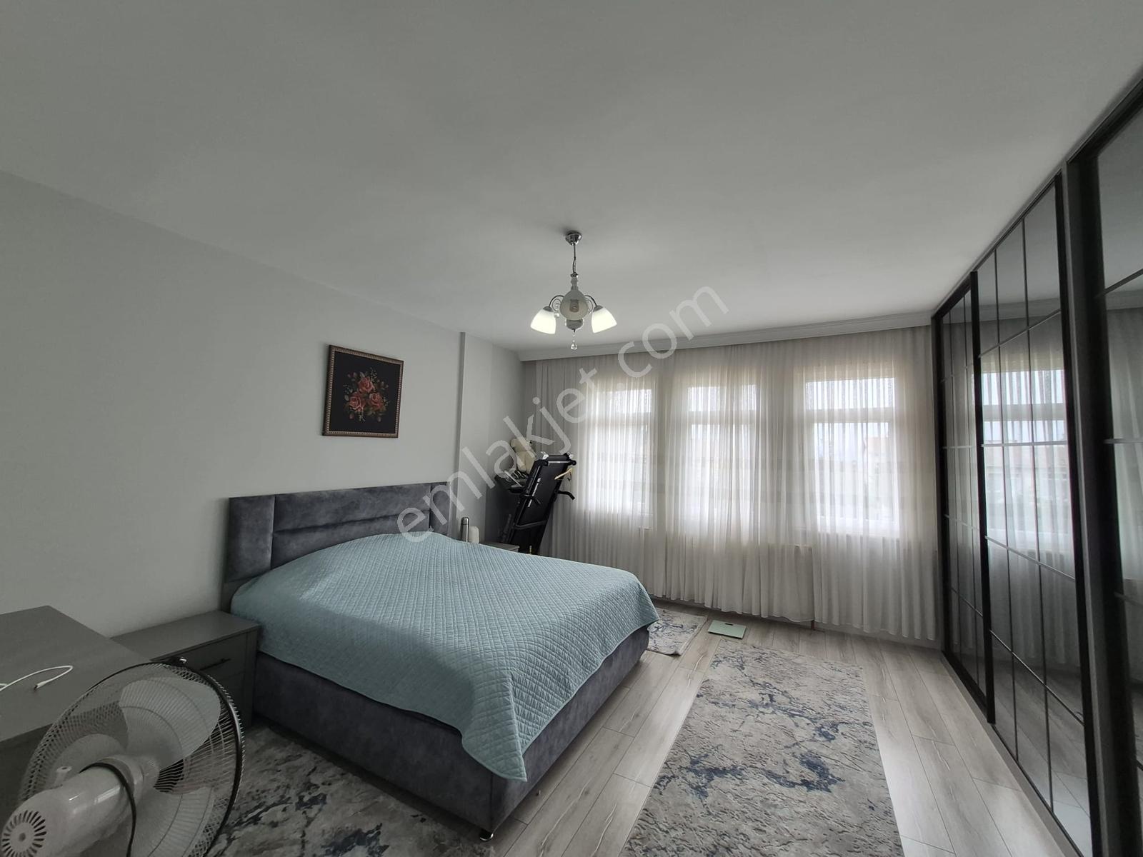 Tepekent'e Komşu Vatandaşlığa Uygun Satılık Müstakil Villa - Görsel 23