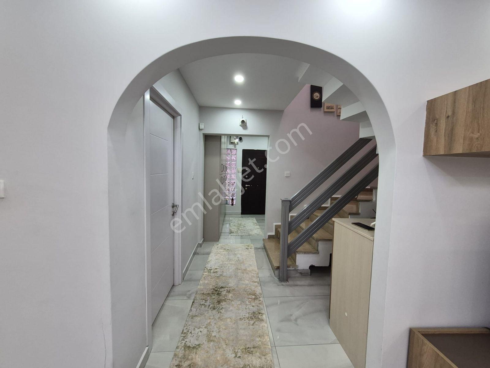 Tepekent'e Komşu Vatandaşlığa Uygun Satılık Müstakil Villa - Görsel 5