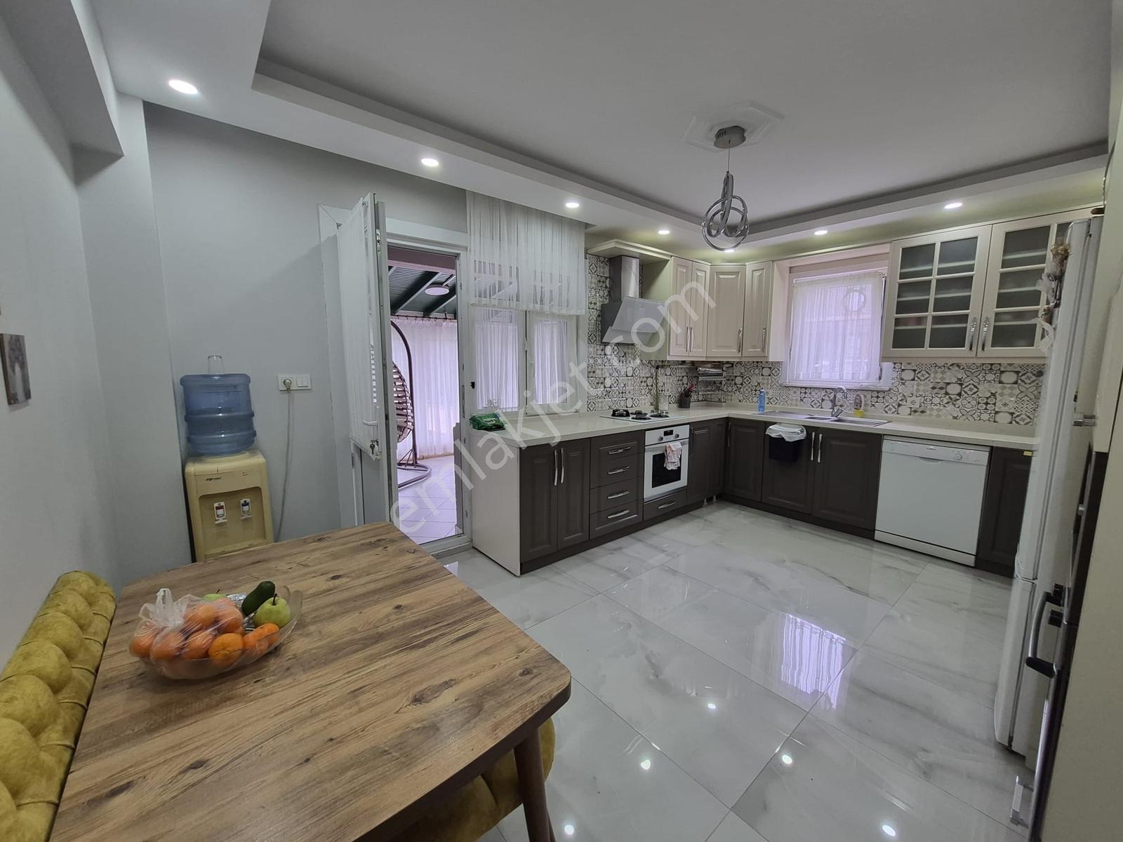 Tepekent'e Komşu Vatandaşlığa Uygun Satılık Müstakil Villa - Görsel 15