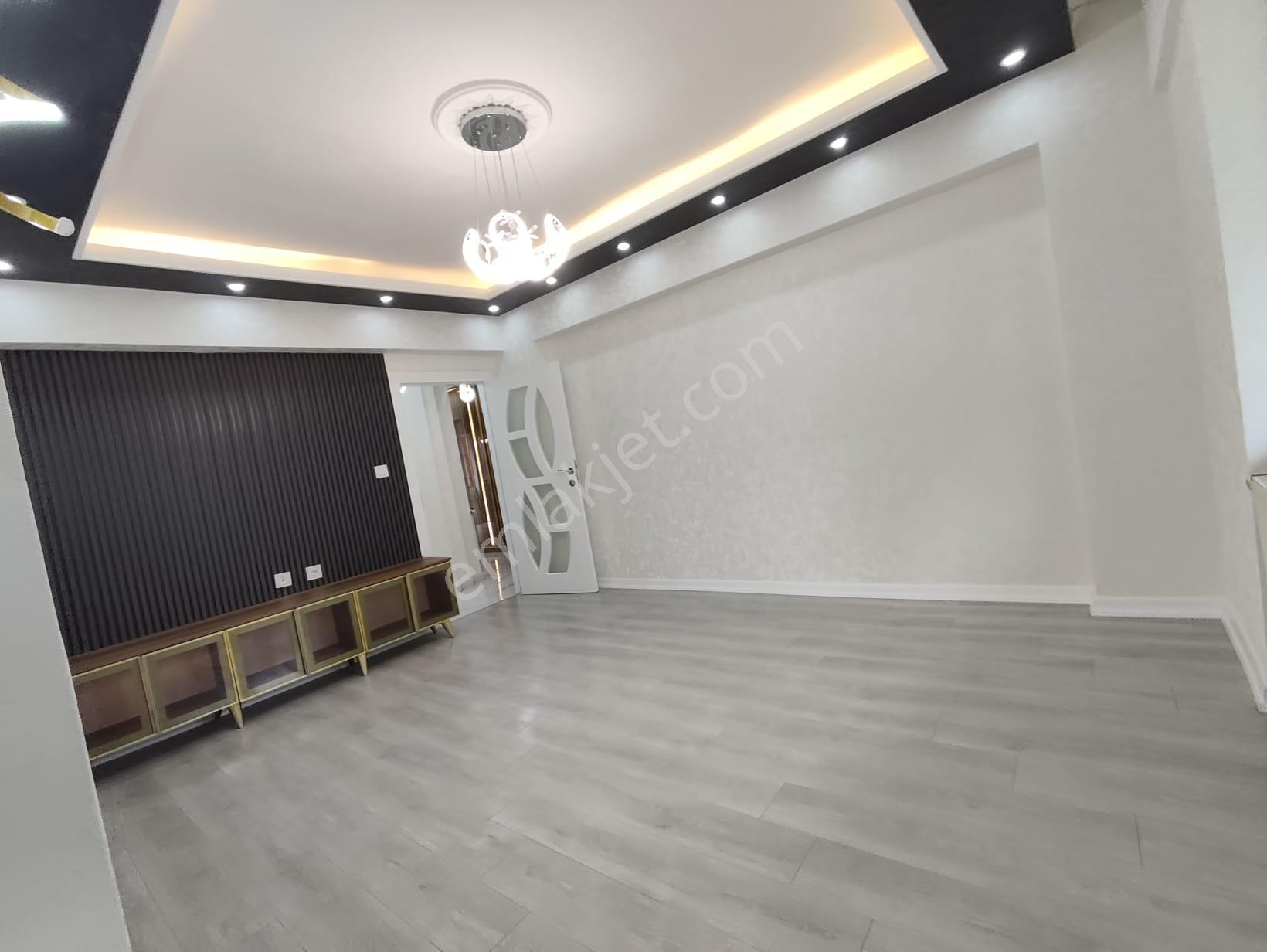 Yılmaz Gayrımenkulden Ultra Lüks Ful Yapılı Ara Kat Yuksek Gırıs Daire - Görsel 14