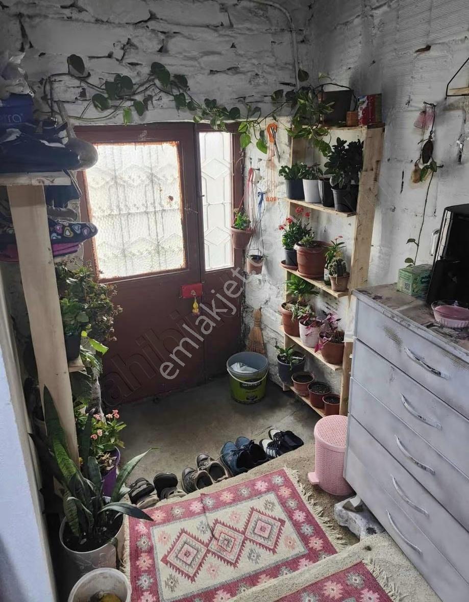 Bayındır Hisarlık Köyünde Satılık Taş Ev - Görsel 7