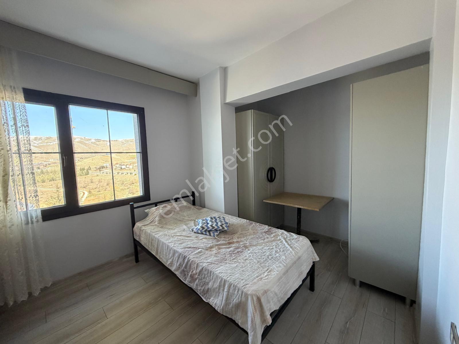 Hazar Gölüne Sıfır Özel Havuz Ve Plajlı Satılık Lüks Villa - Görsel 9