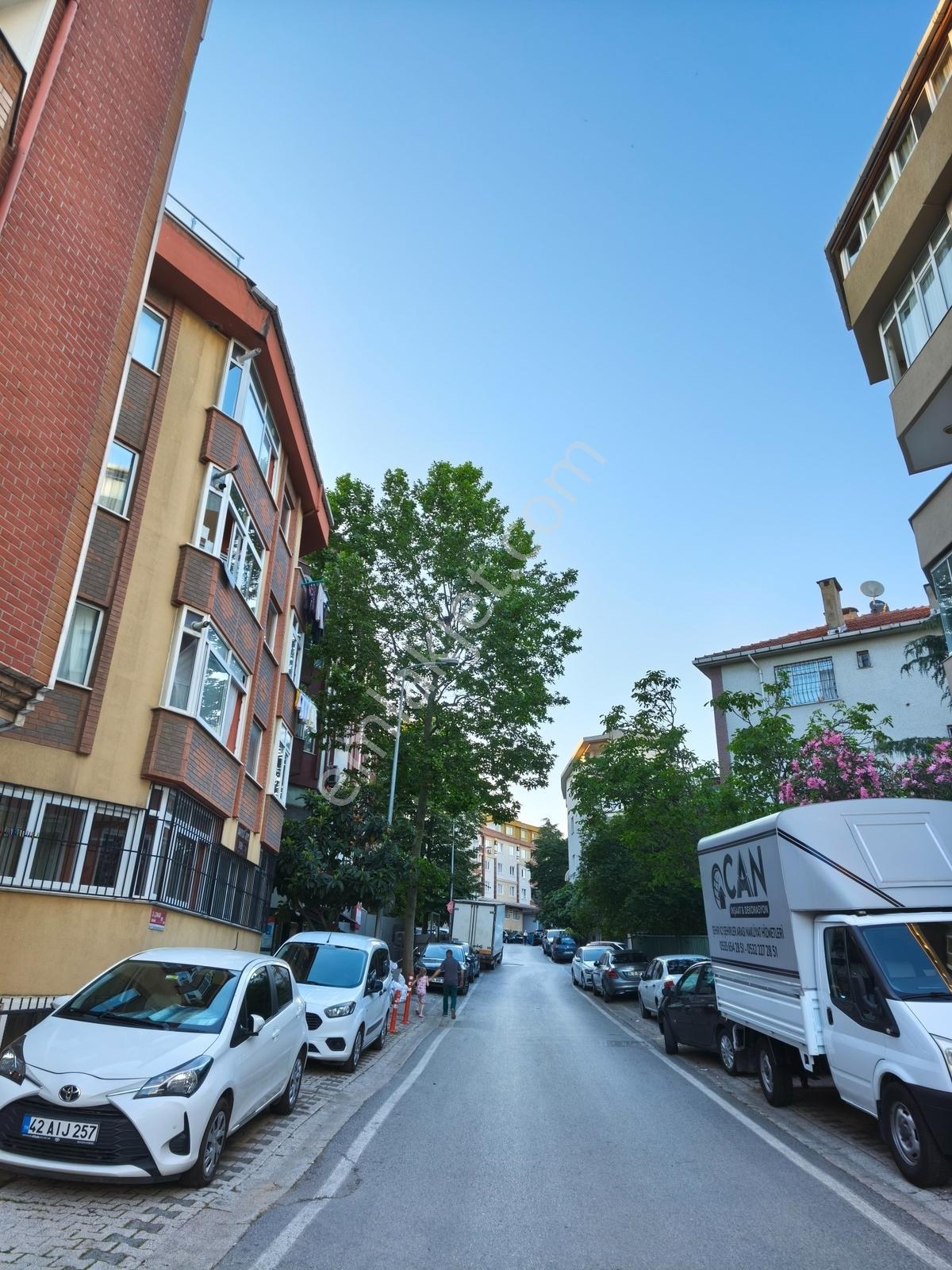 Bulgurlu Metro Ve Emaar Avm'ye Yakın, Boş 3+1, Taşınmaya Hazır - Görsel 28