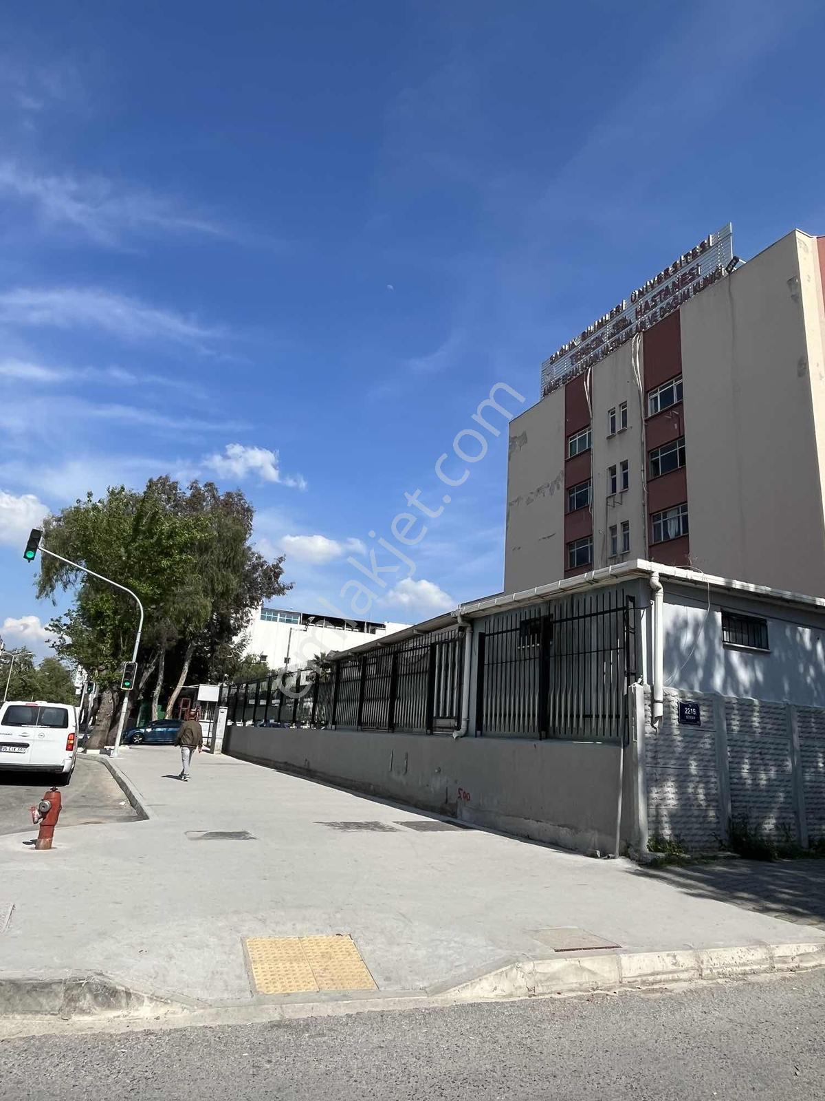 Konak Tepecik'de Hastaneler Yakını 65m2 Eşyalı Kiralık Ofis - Görsel 14