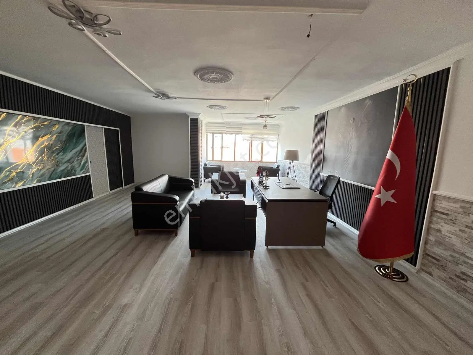 Konak Tepecik'de Hastaneler Yakını 65m2 Eşyalı Kiralık Ofis - Görsel 4