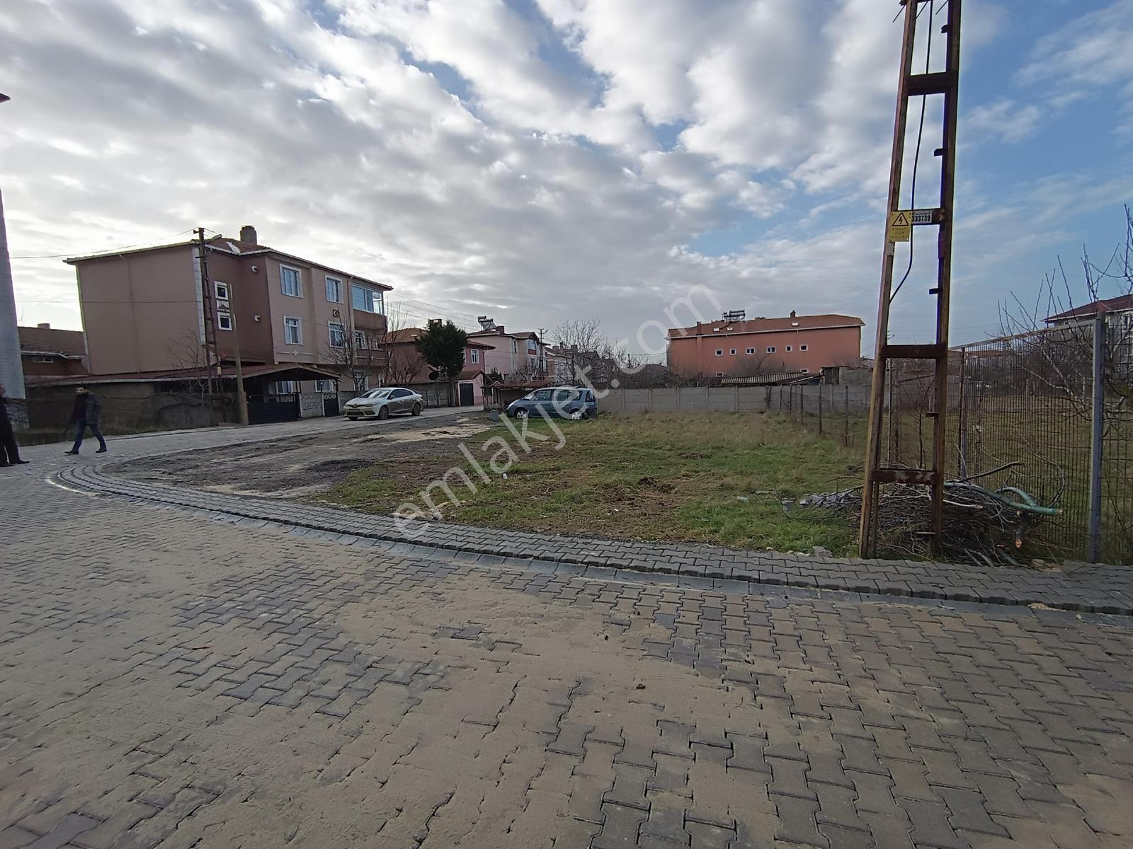 Saray Pazarcık'ta Satılık 400 M² İmarlı Köşe Parsel Arsa - Görsel 4