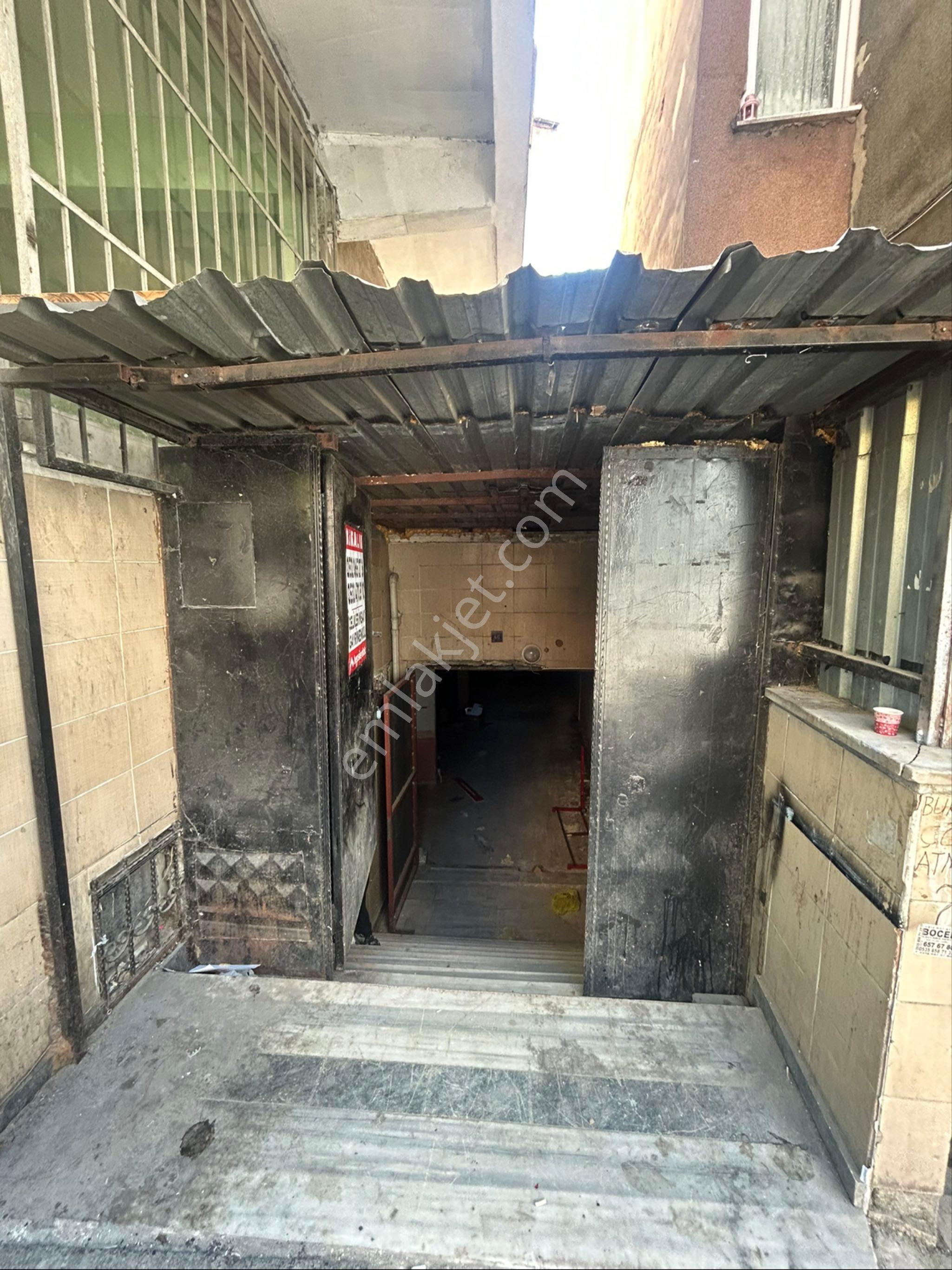 İşinize Uygun! 240 M² Kullanım Alanlı, Merkezi Konumlu Depo / Atölye - Görsel 4