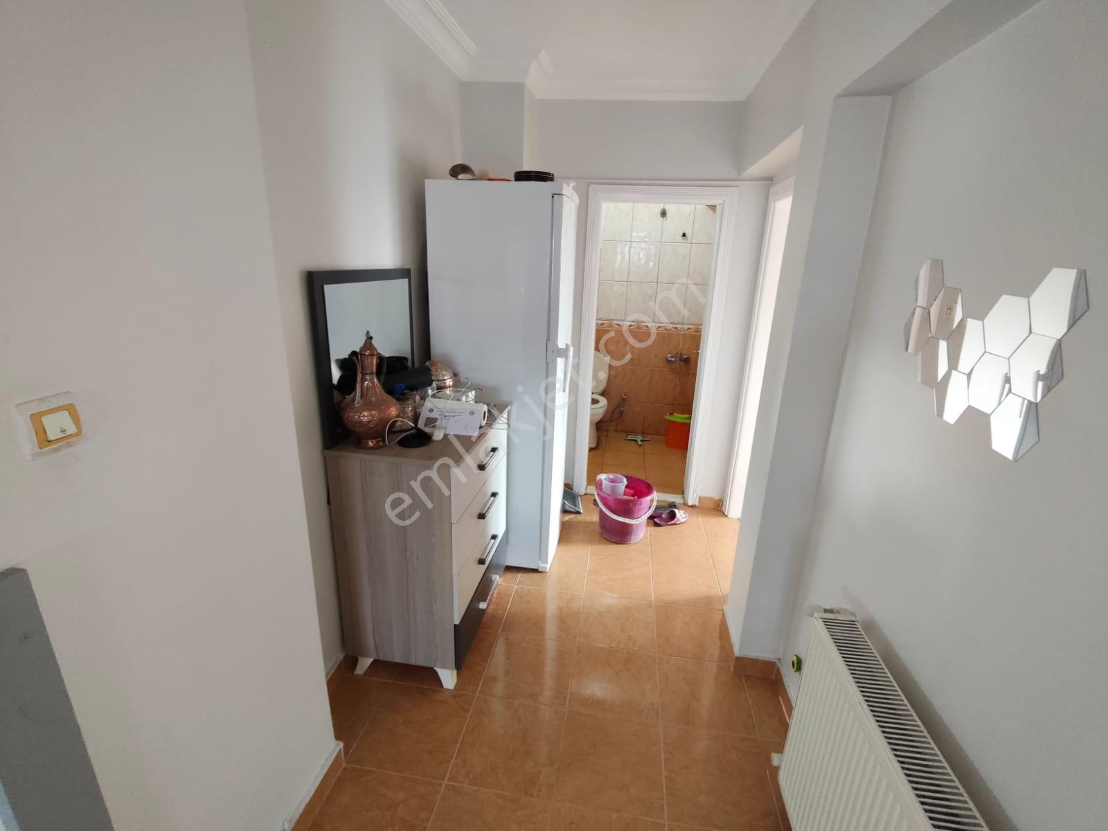 Yılmaz Gayrimenkulden Pınarbaşı Mahallesinde 5+1 Asansörlü Teras Fırsat Daire - Görsel 3