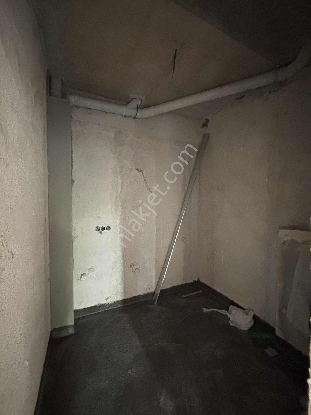 Fsm E.banyolu 3+1 Arakat Asansör Ve Kapalı Otopark Mevcut - Görsel 6