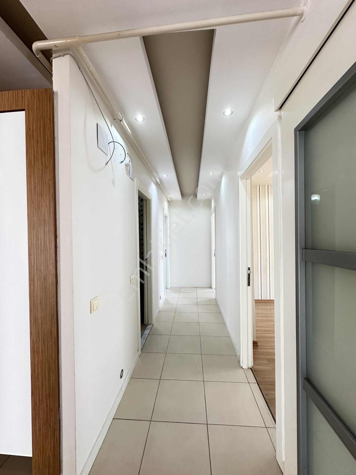 Yaşar Doğu Bim Karşısı 3+1 Site İçi Doğalgazlı Temiz Daire - Görsel 19