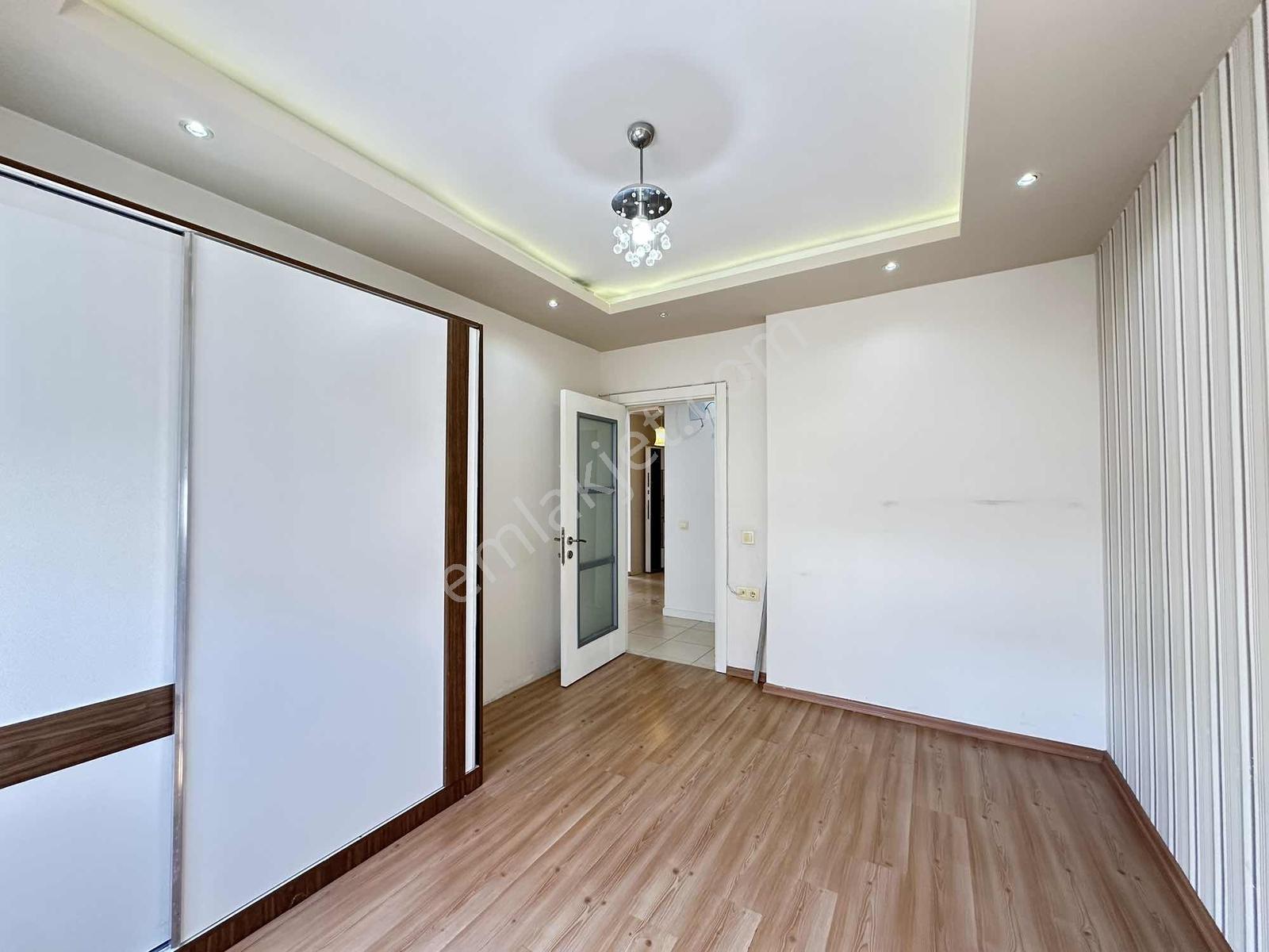 Yaşar Doğu Bim Karşısı 3+1 Site İçi Doğalgazlı Temiz Daire - Görsel 18