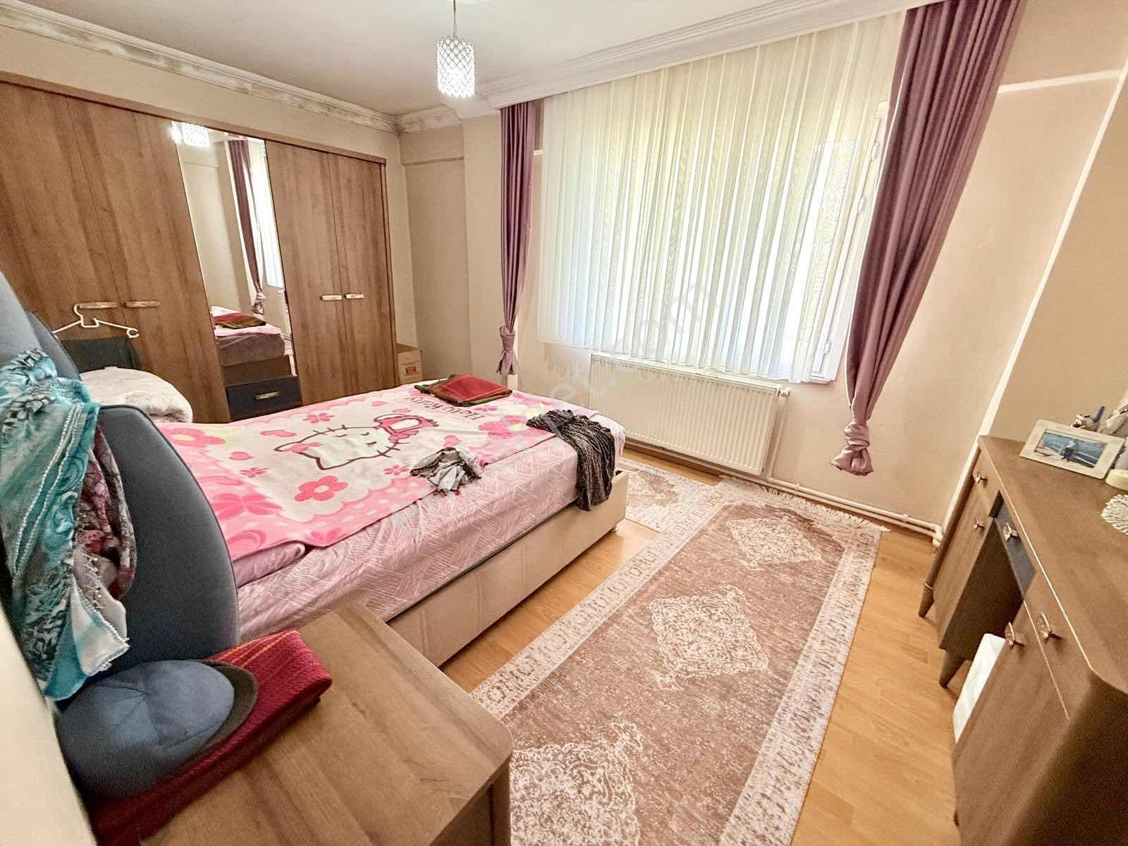 Arzu Emlak'tan Gazi Mah. Satılık 3+1 130 M2 Daire - Görsel 2