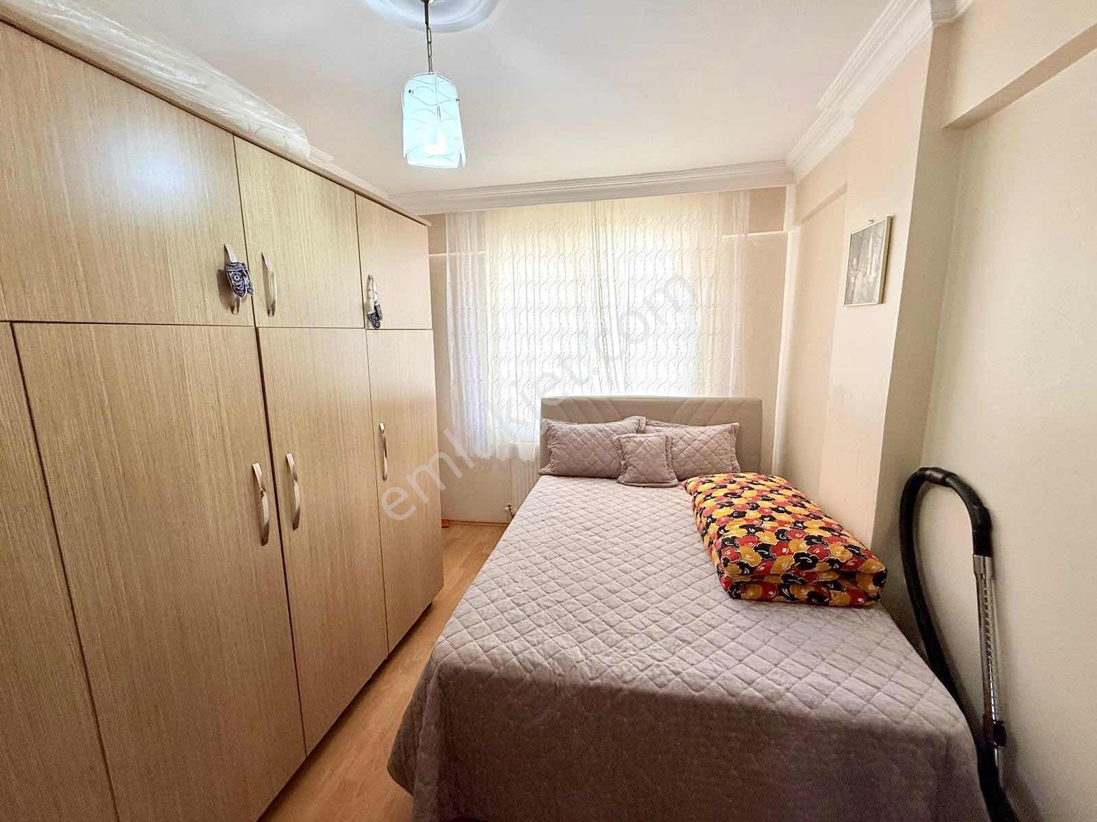 Arzu Emlak'tan Gazi Mah. Satılık 3+1 130 M2 Daire - Görsel 24