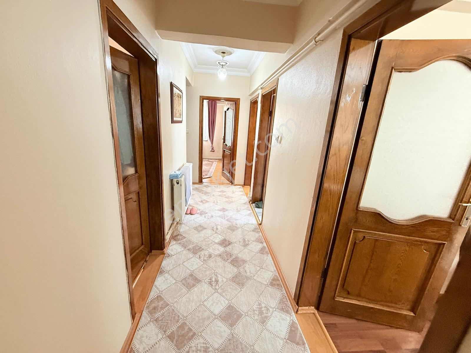 Arzu Emlak'tan Gazi Mah. Satılık 3+1 130 M2 Daire - Görsel 42