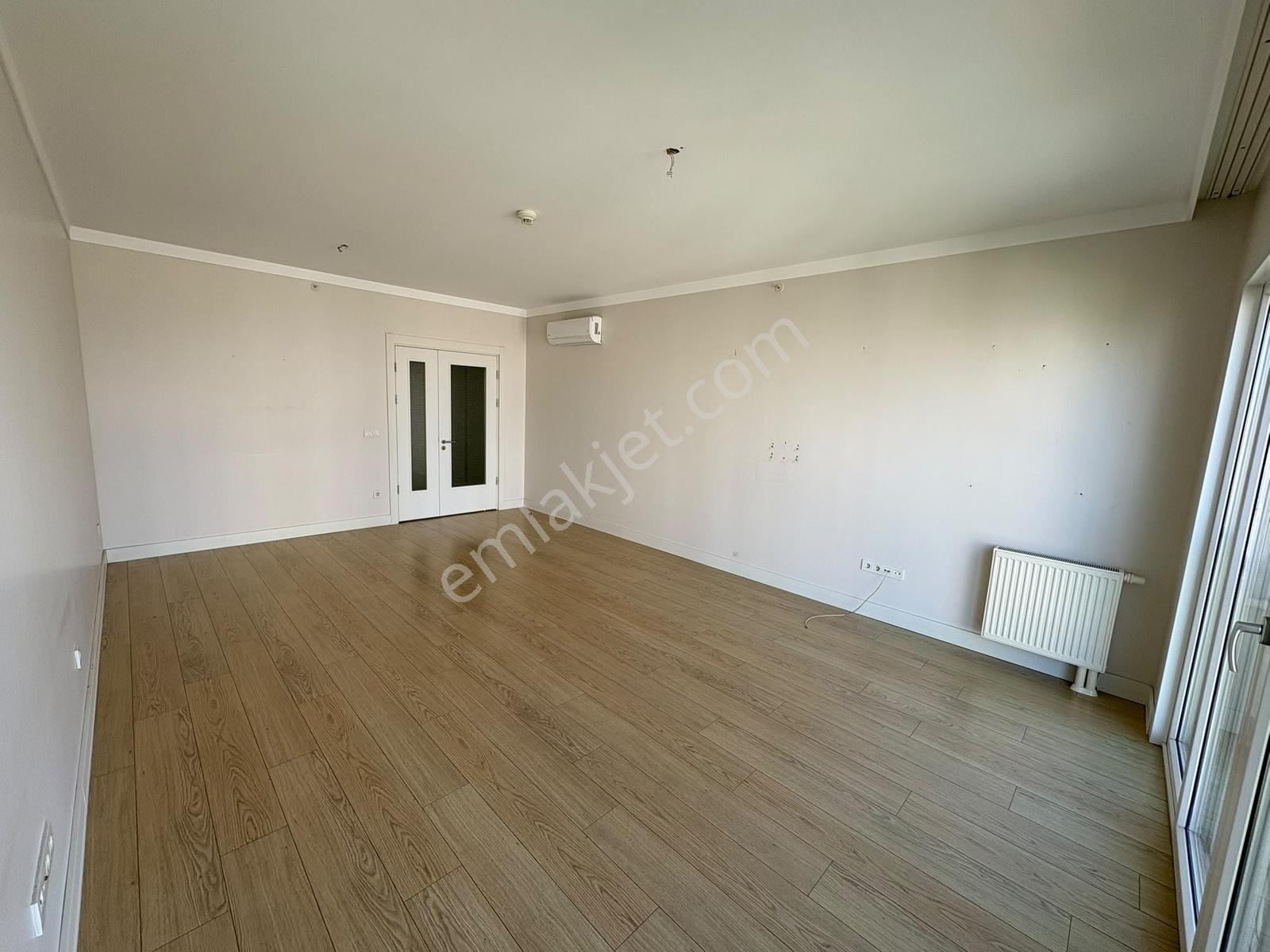 Tema İstanbul 1de Göl Manzaralı 3+1 Kiralık Daire - Görsel 6
