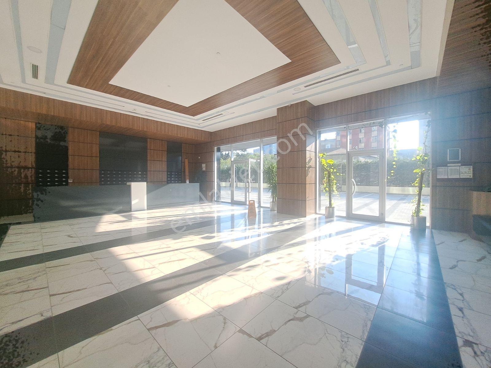 Küçükçekmece Atatürk Mh., Quality Residence'de Kiralık Lüks 1+1 - Görsel 12
