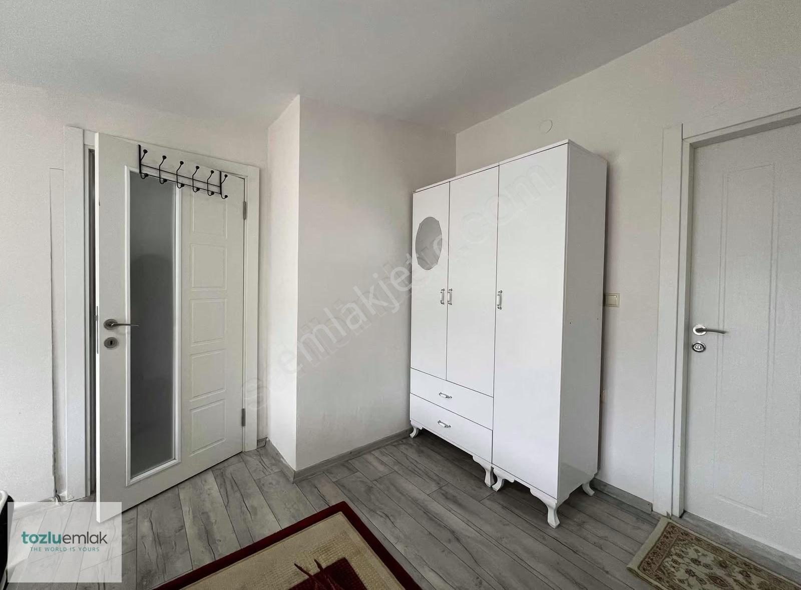 Tozluemlak'tan İlkadım'da Deniz Manzaralı Eşyalı Kiralık 3 + 1 - Görsel 21