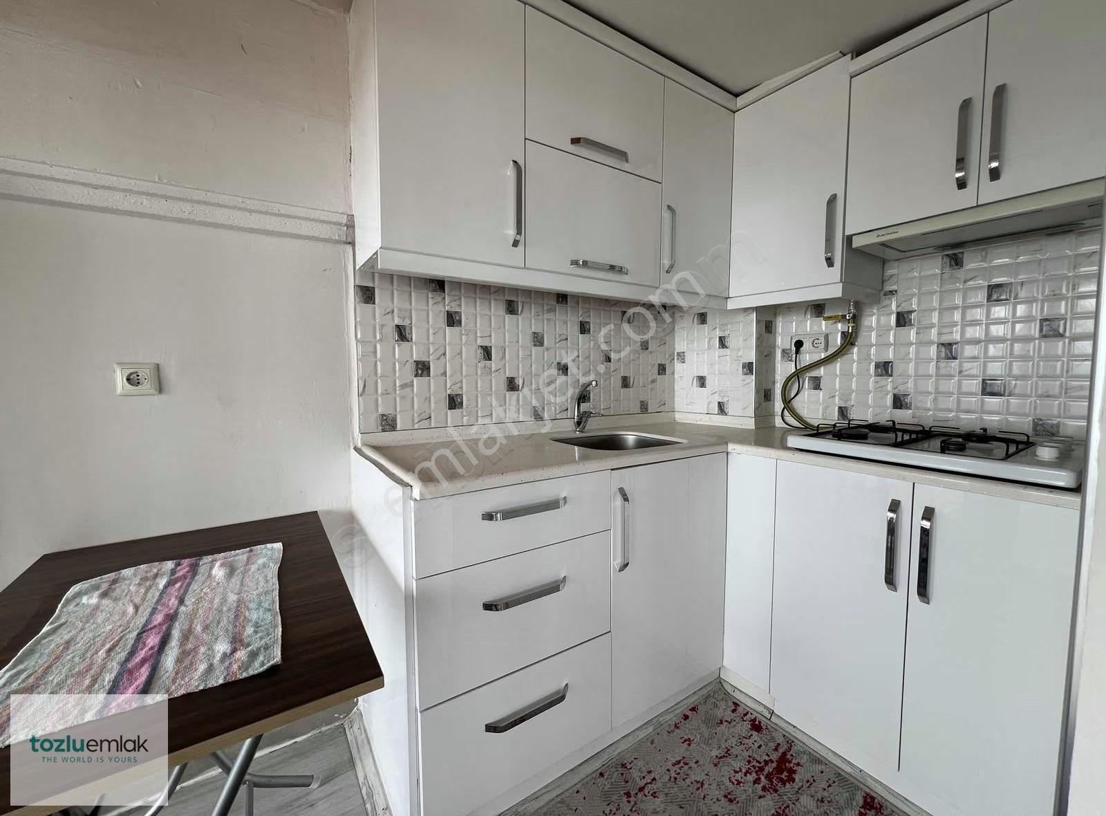 Tozluemlak'tan İlkadım'da Deniz Manzaralı Eşyalı Kiralık 3 + 1 - Görsel 7