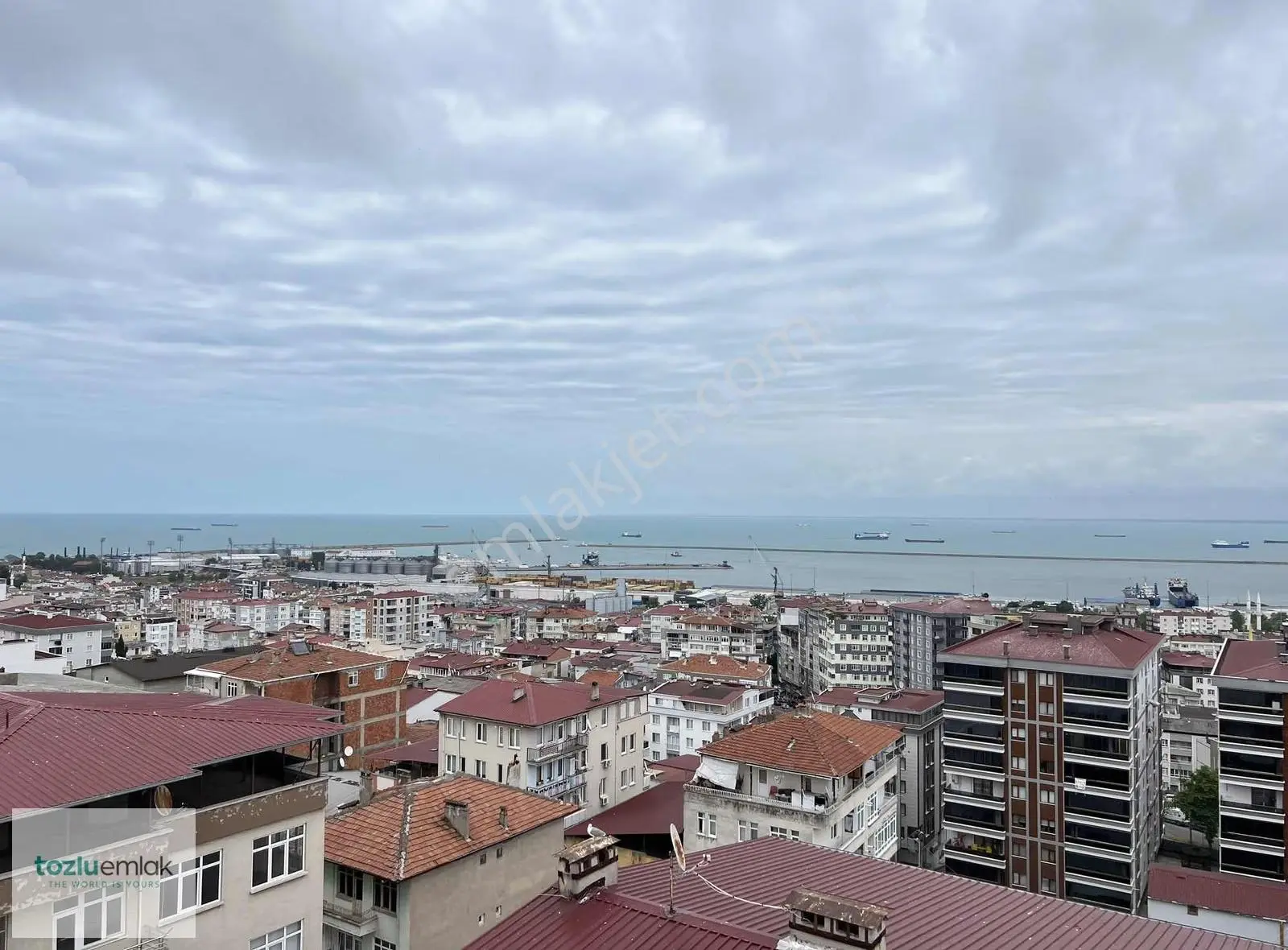 Tozluemlak'tan İlkadım'da Deniz Manzaralı Eşyalı Kiralık 3 + 1 - Görsel 3