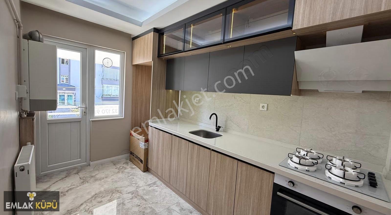 Osmanlı Mah Site İçinde Full Yapılı 3+1 Ara Kat Daire