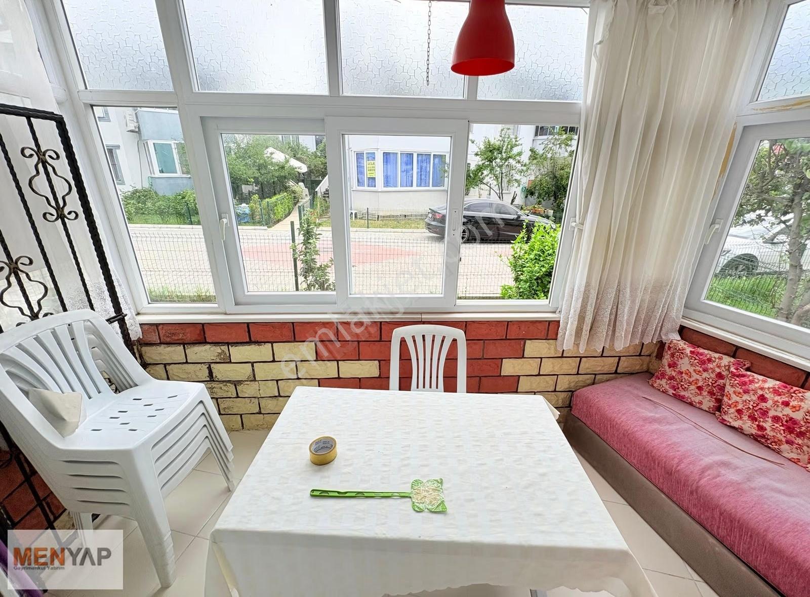 Denize Sıfır Havuzlu Sitede Bahçeli 2+1 Deniz Manzaralı Daire - Görsel 4