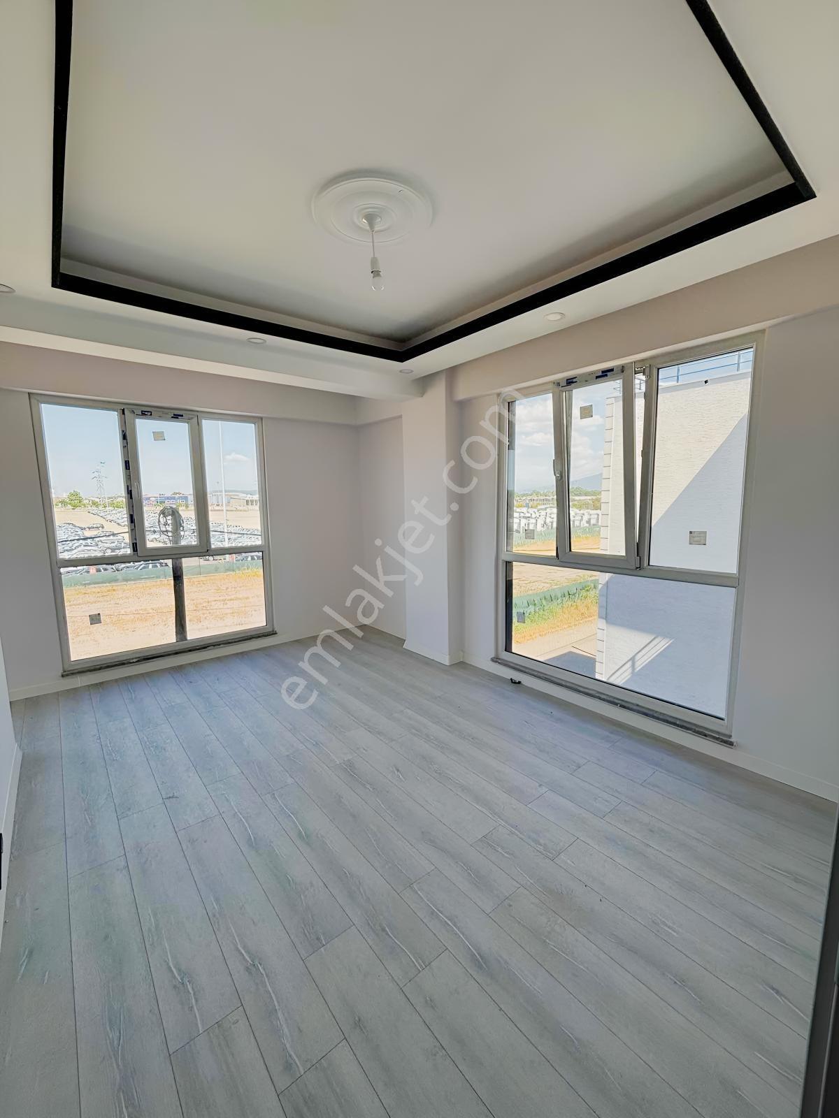 Fsm Asansörlü 2+1 Eğimsiz Dubleks Daire