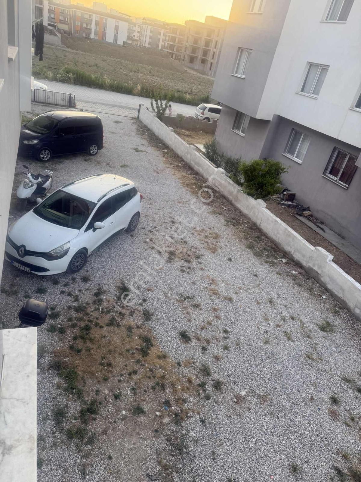 Acar Emlak'tan Muradıye'de Satılık 2 + 1 Genış Ara Kat - Görsel 9