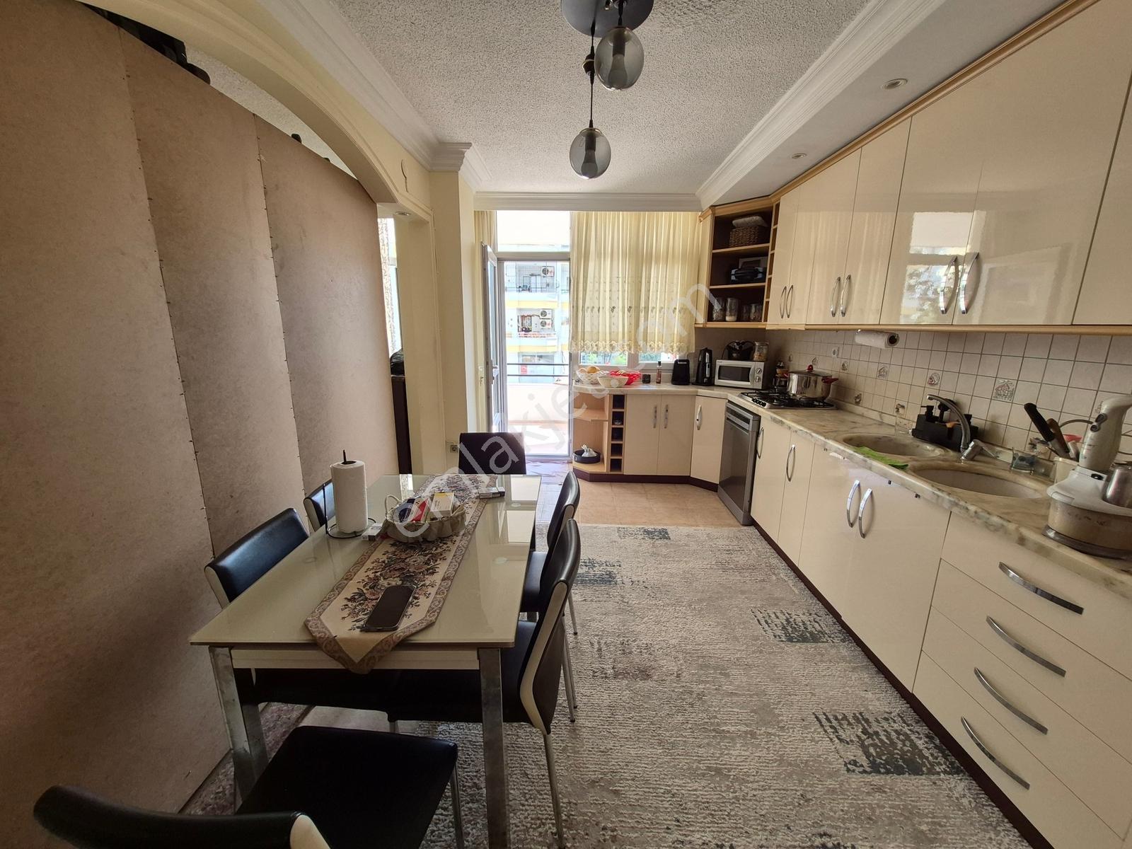 Güzelyalı'da Uğur Mumcu Bulvarı Civarı Geniş Ekstralı 4+1 Kaçmaz - Görsel 14