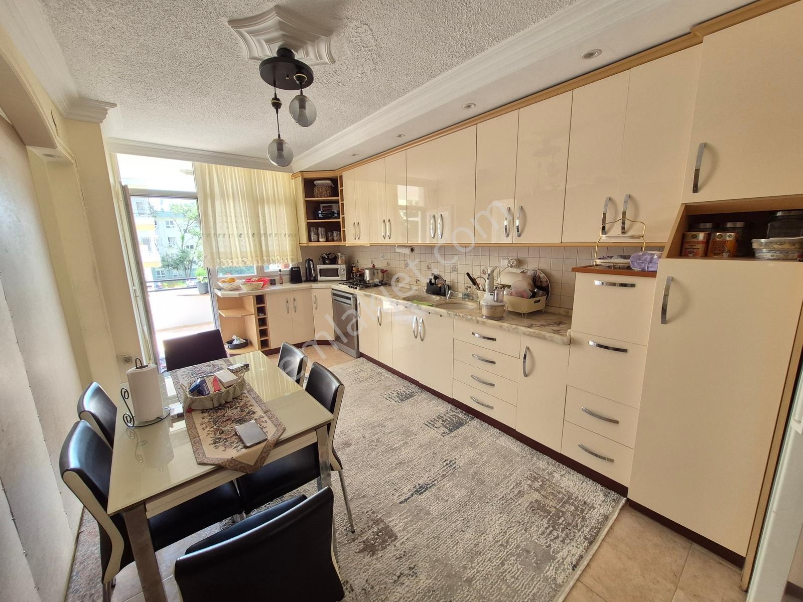 Güzelyalı'da Uğur Mumcu Bulvarı Civarı Geniş Ekstralı 4+1 Kaçmaz - Görsel 12