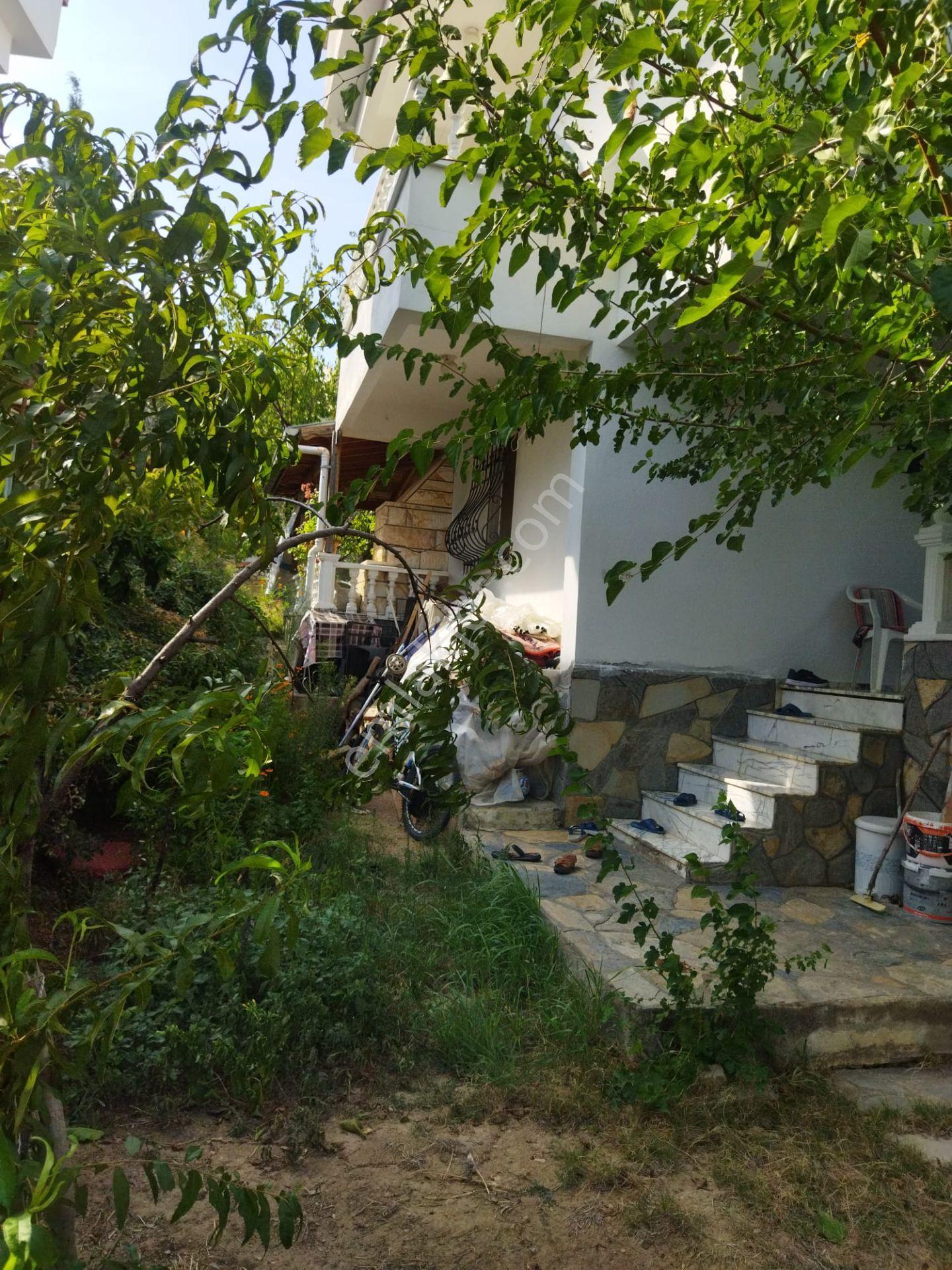 Güre'de Sahibinden Kiralık Villa Geniş Bahçeli - Görsel 4