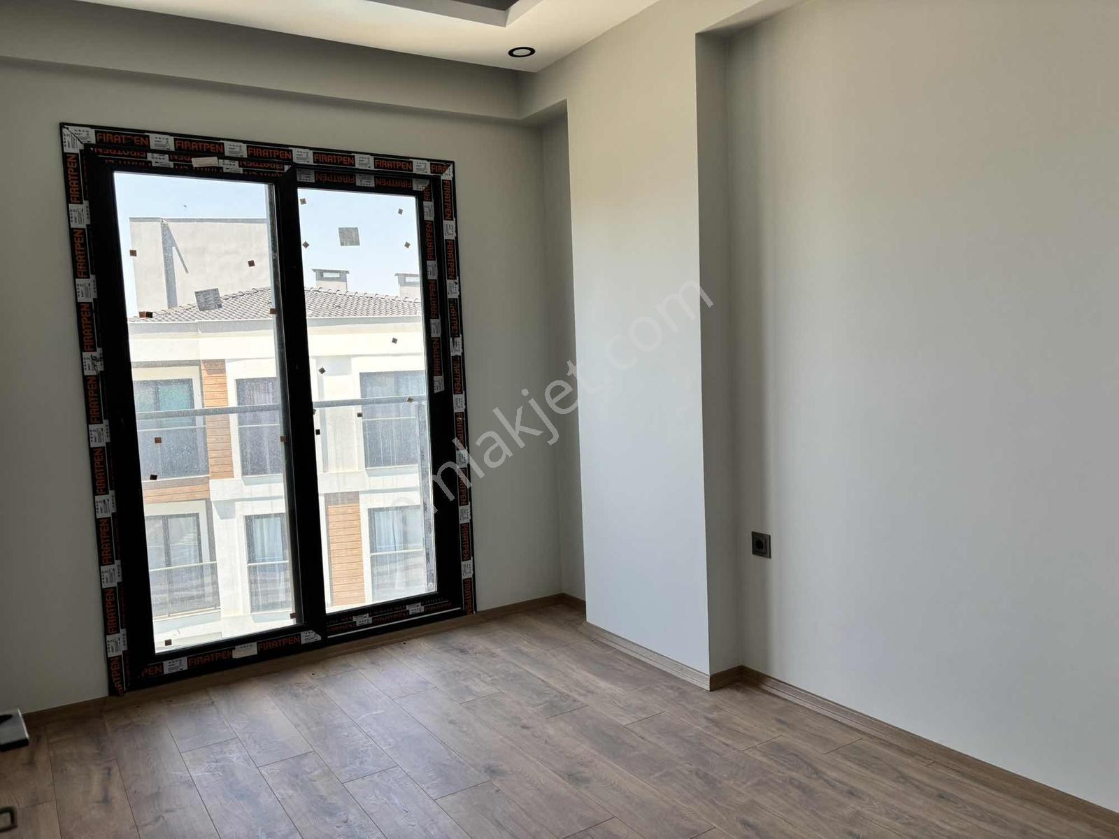 Bu Fırsatı Kaçırma Havuzlu Sitede 2+1daire - Görsel 10