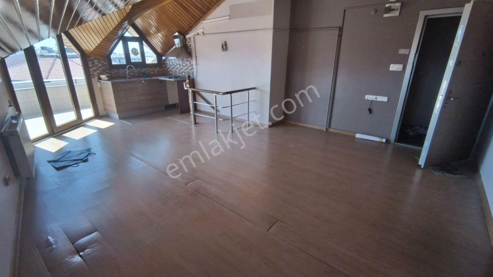 İbar Emlaktan Küçukyalı Caddede Kiralık 3+2 Daire - Görsel 33