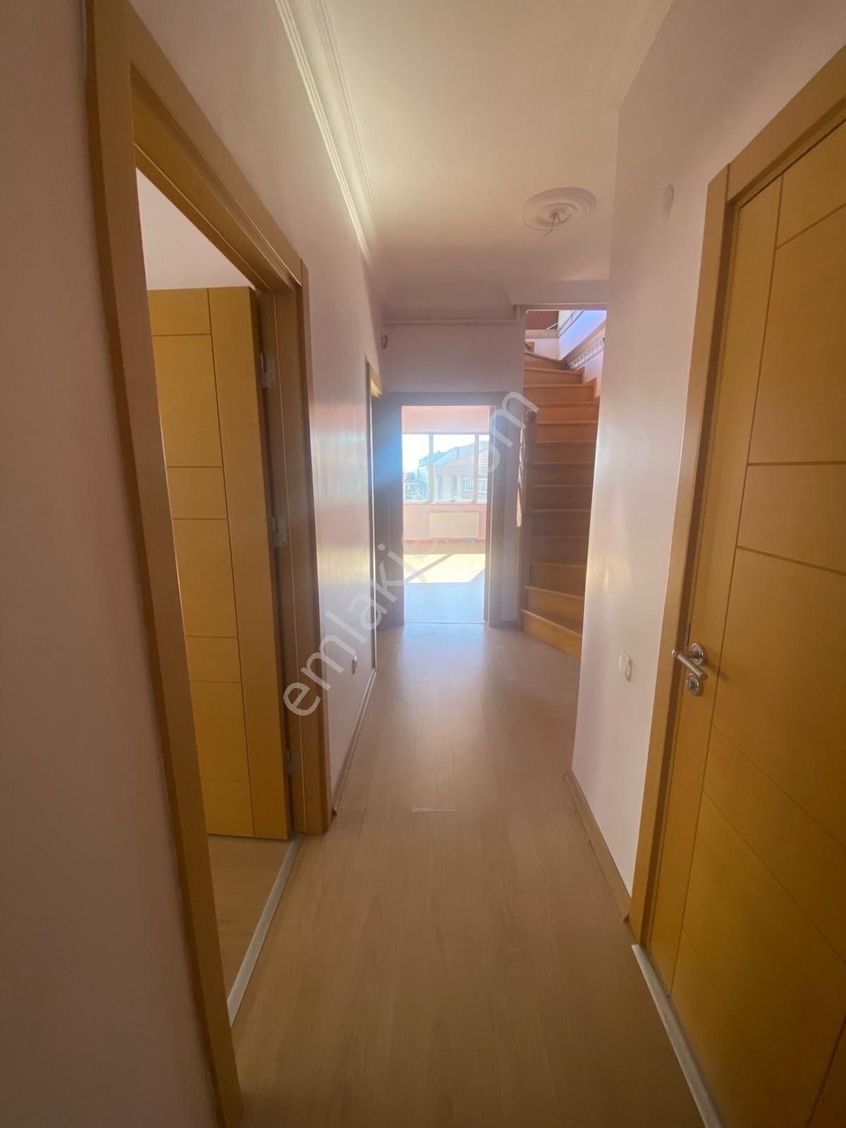 İbar Emlaktan Küçukyalı Caddede Kiralık 3+2 Daire - Görsel 14